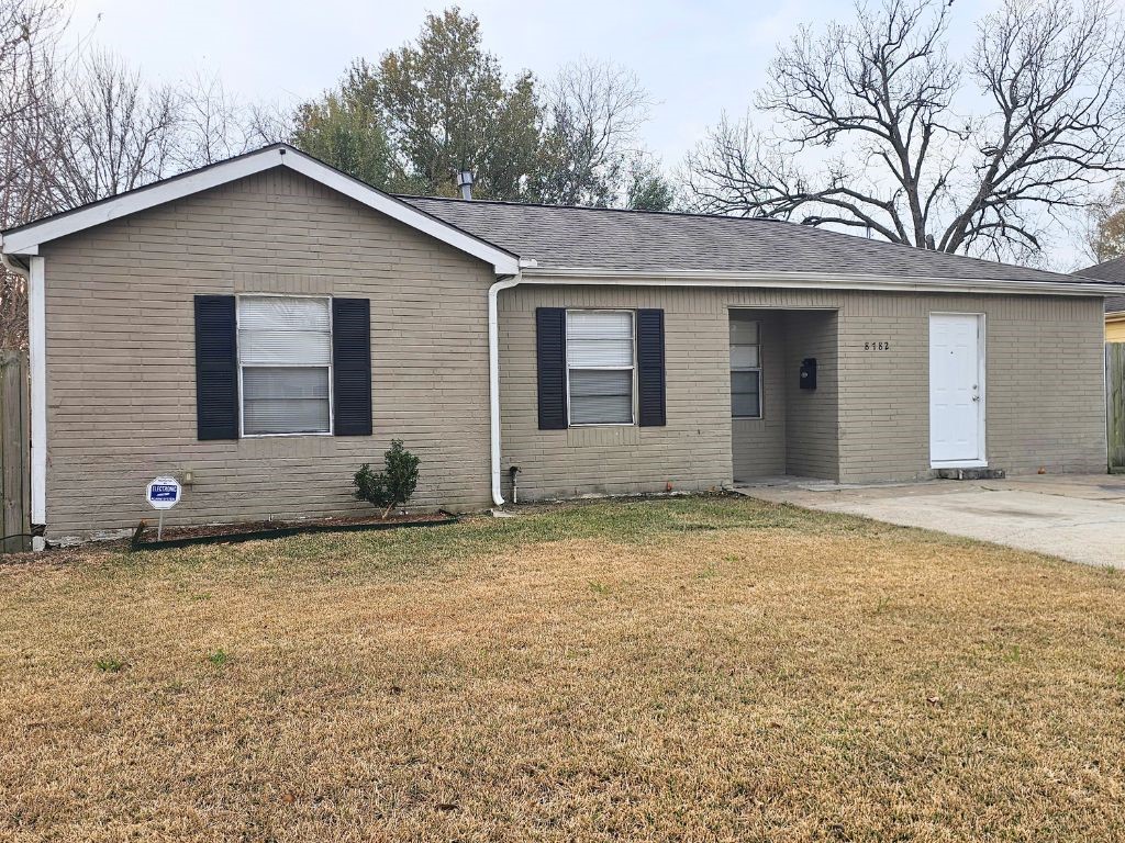 8782 Flossie Mae Street Property Photo 2
