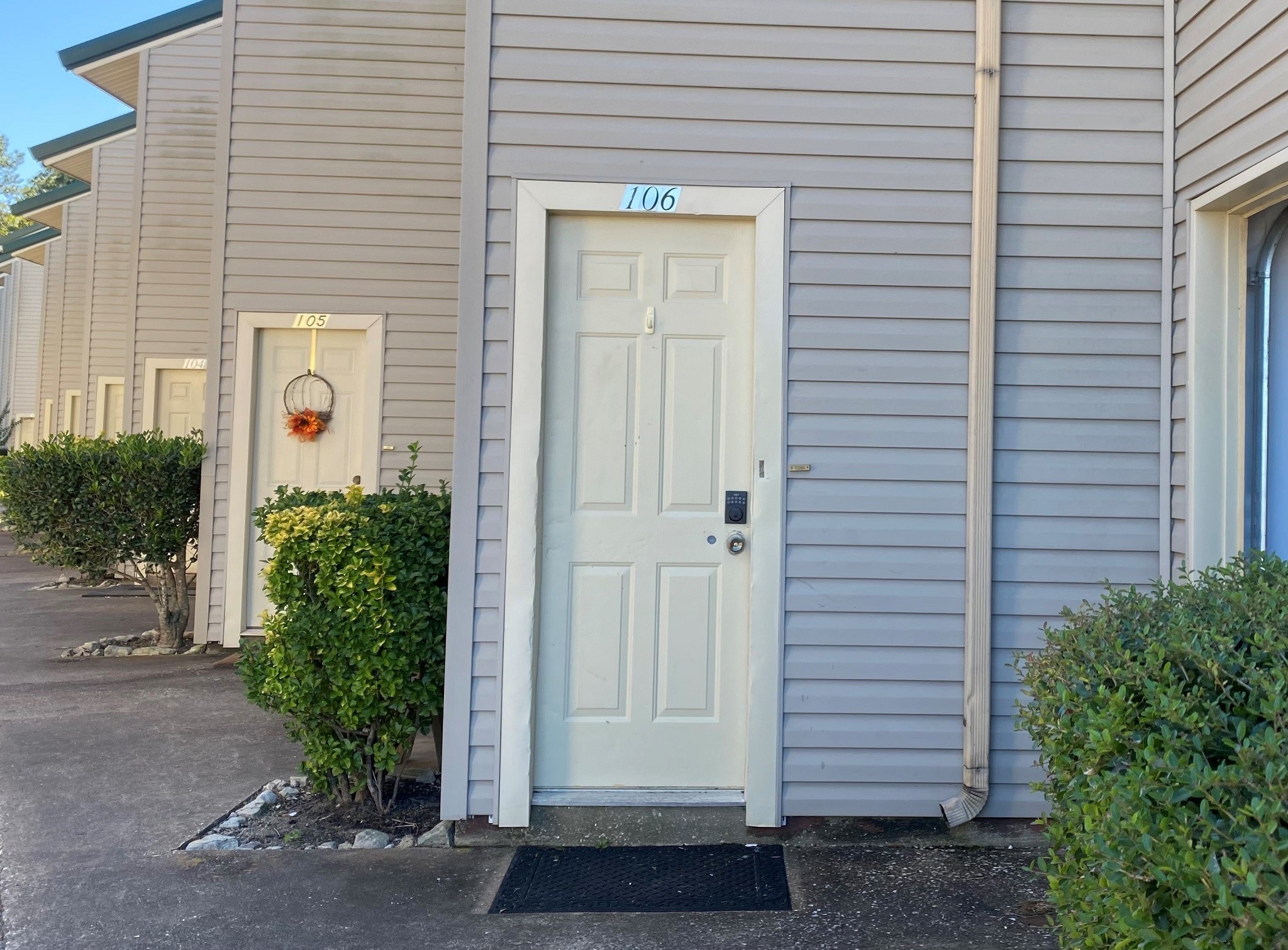 501 Bass Boat Village Village 106 Property Photo 1
