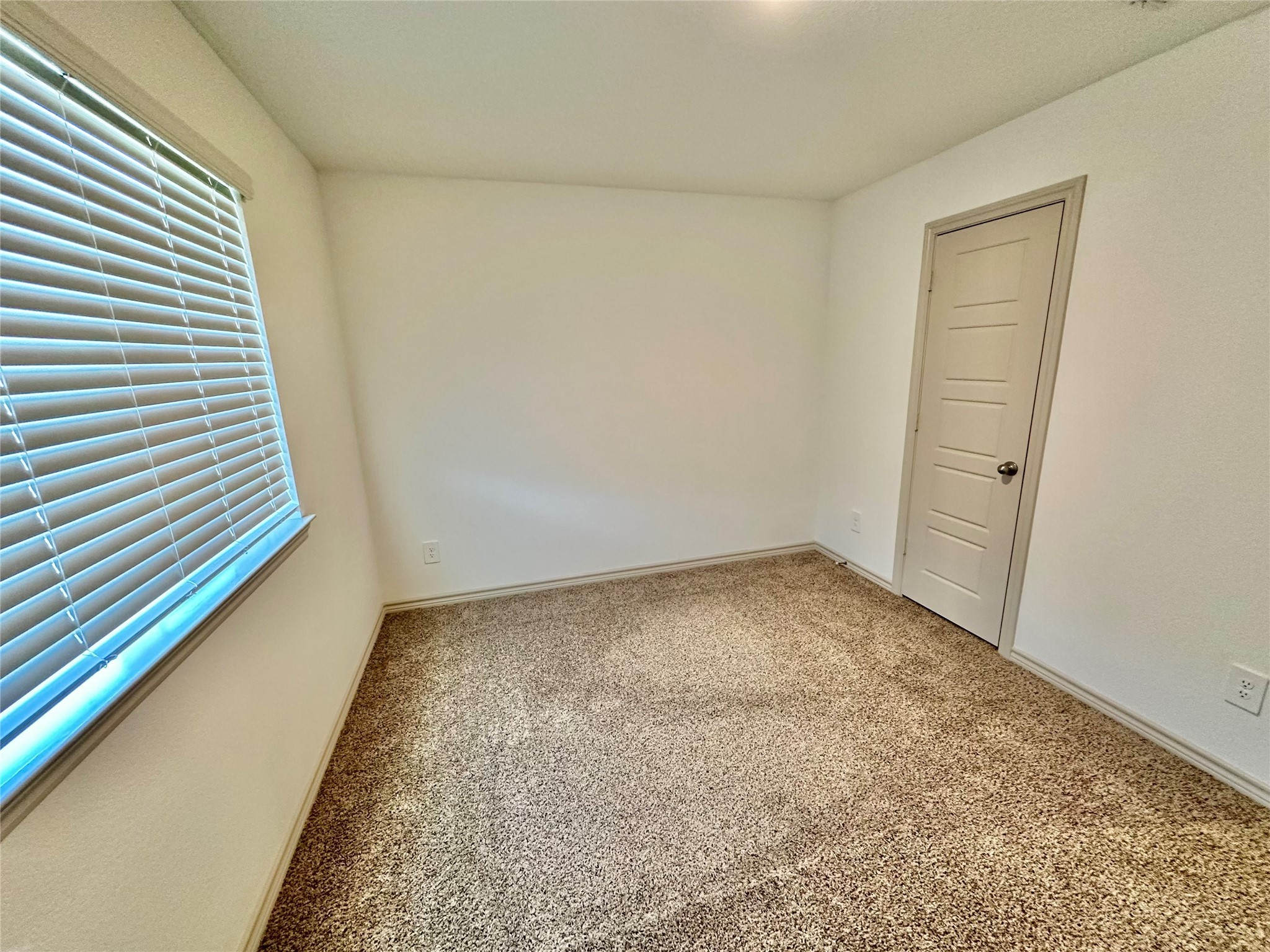 1525 Holly Trails Property Photo 10