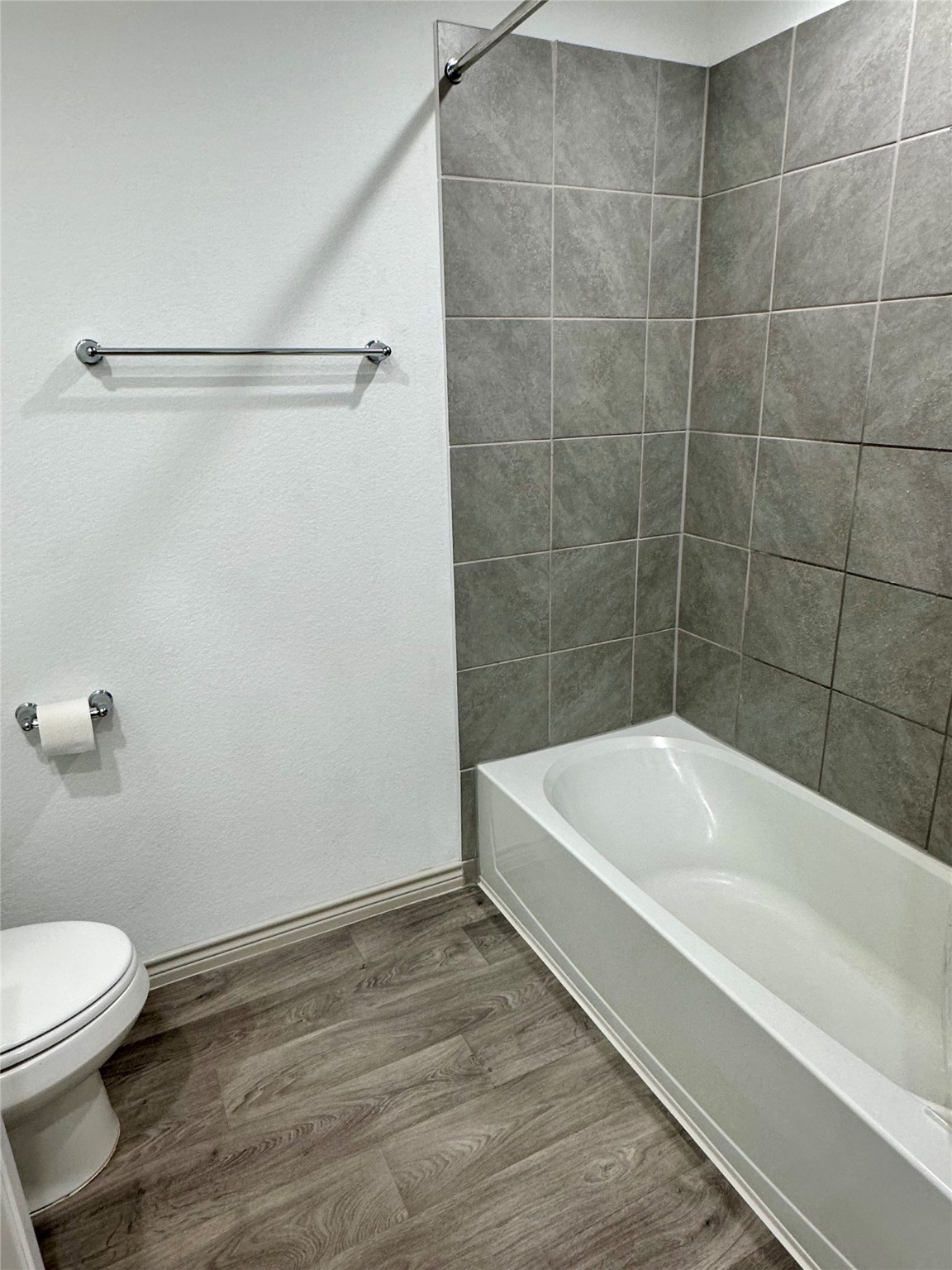 1525 Holly Trails Property Photo 12