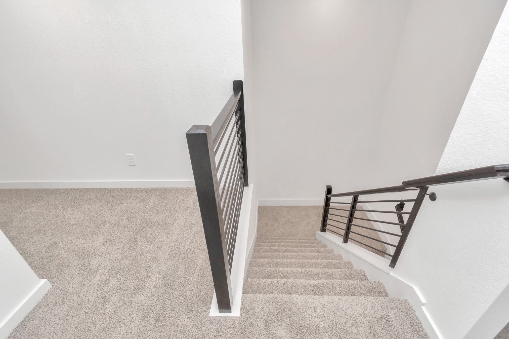 12312 Maria Heights Property Photo 16