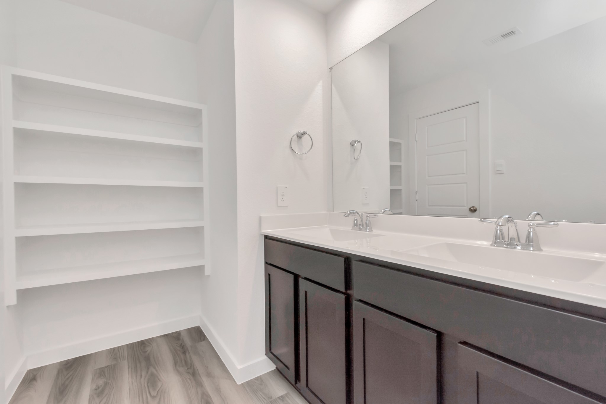 12312 Maria Heights Property Photo 29