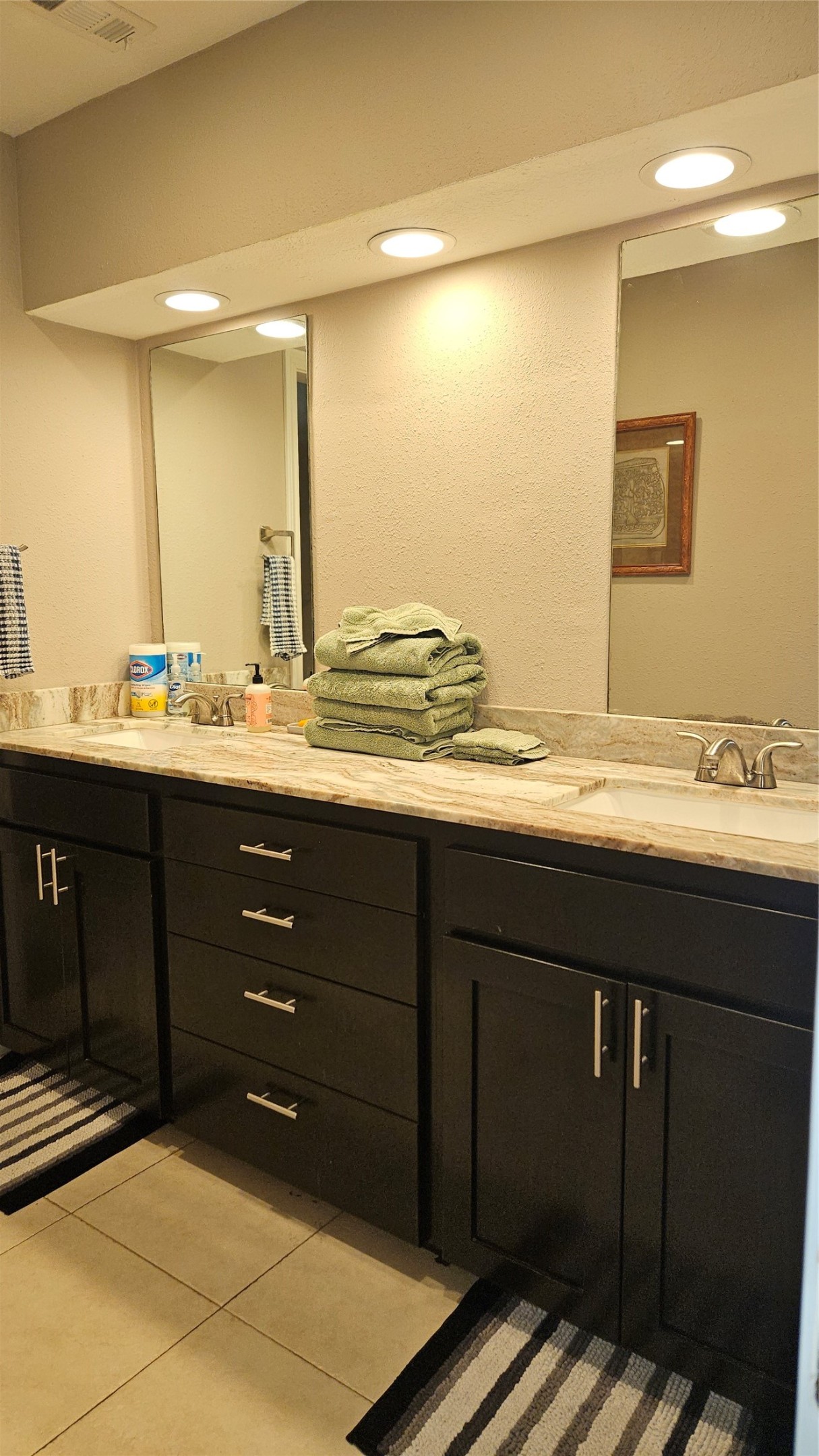 7035 Oak Bough Drive Property Photo 4