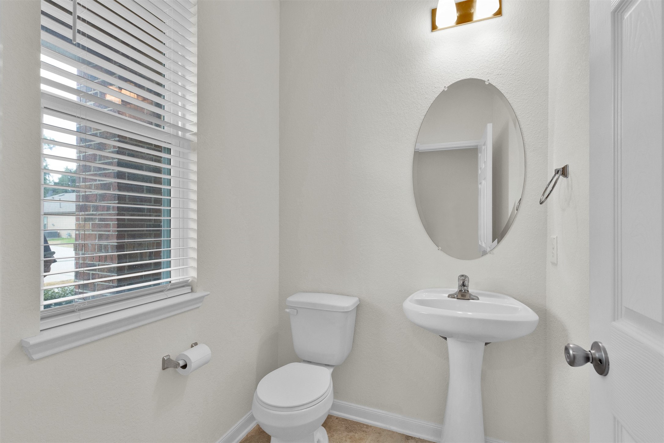 4351 Leyland Brook Lane Property Photo 5