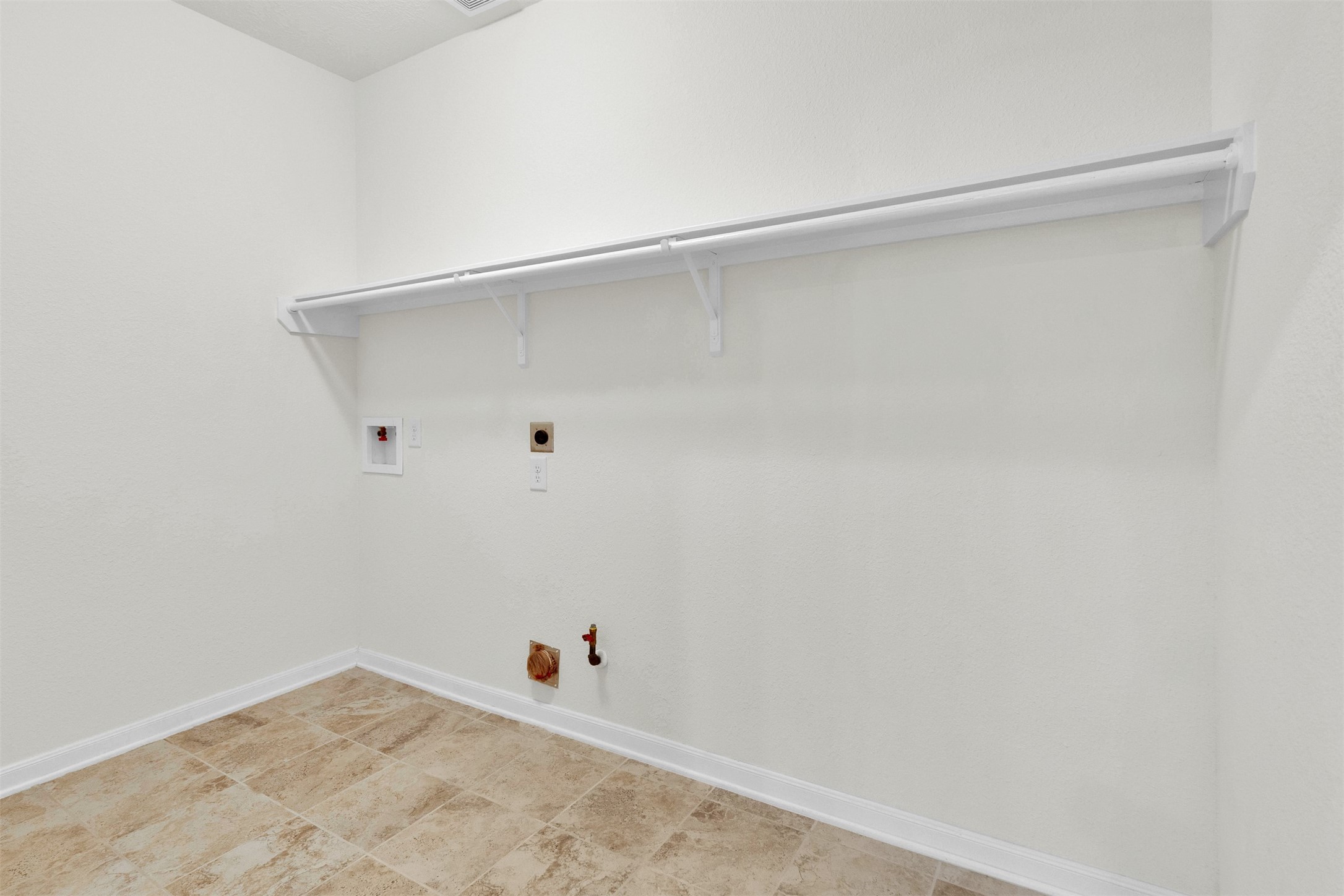 4351 Leyland Brook Lane Property Photo 15