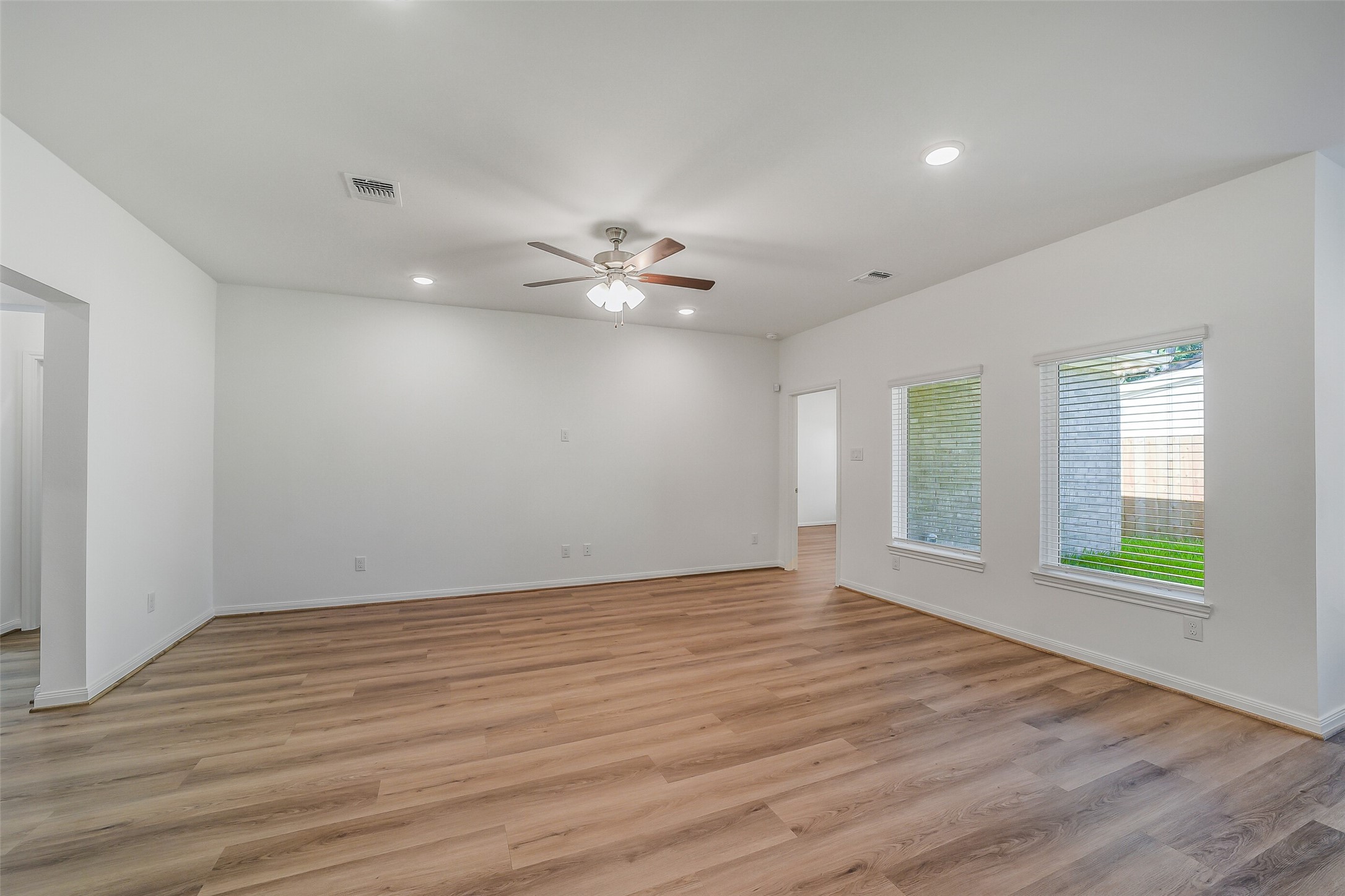 11931 Pondwood Drive Property Photo 4