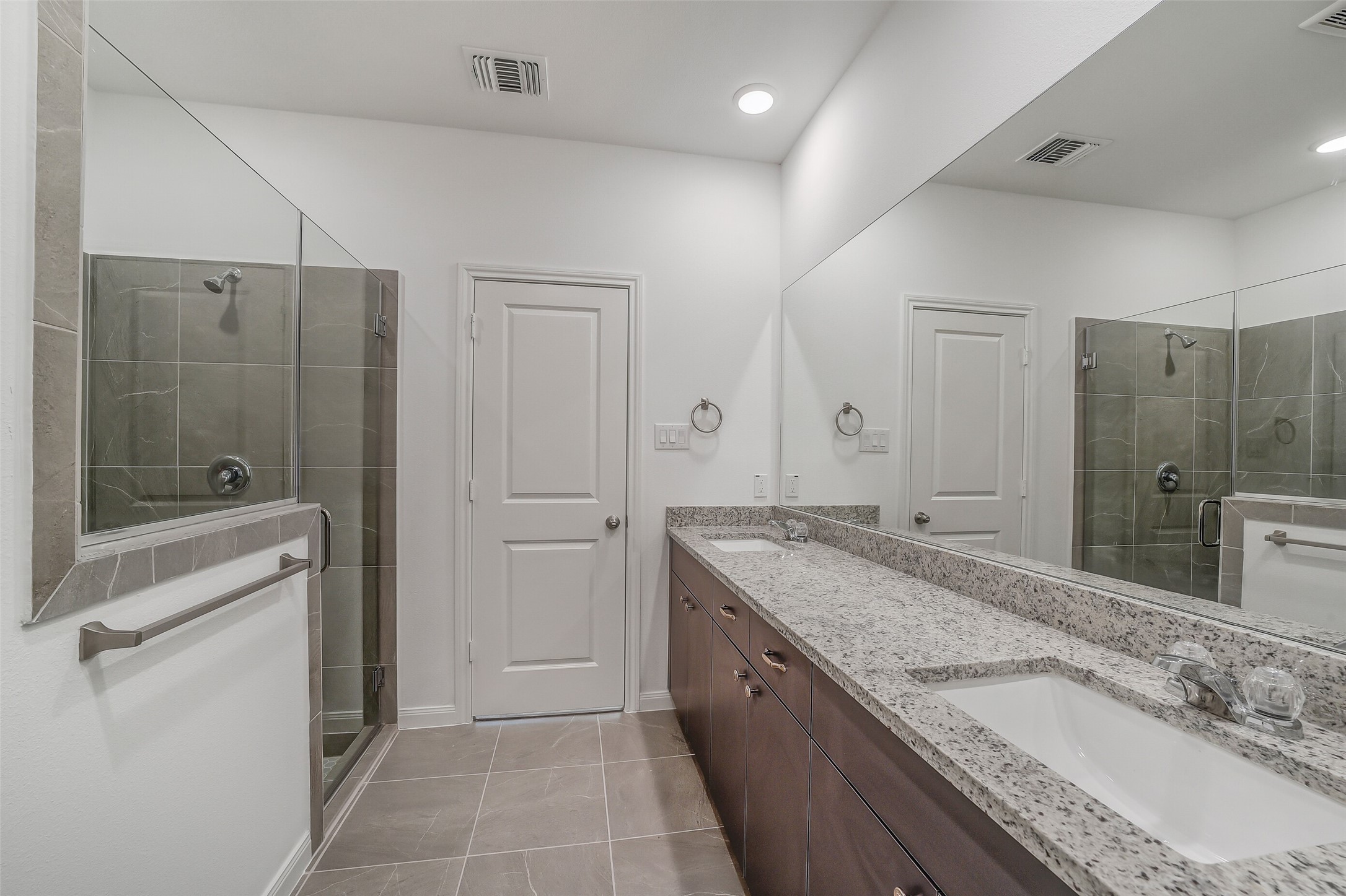 11931 Pondwood Drive Property Photo 14