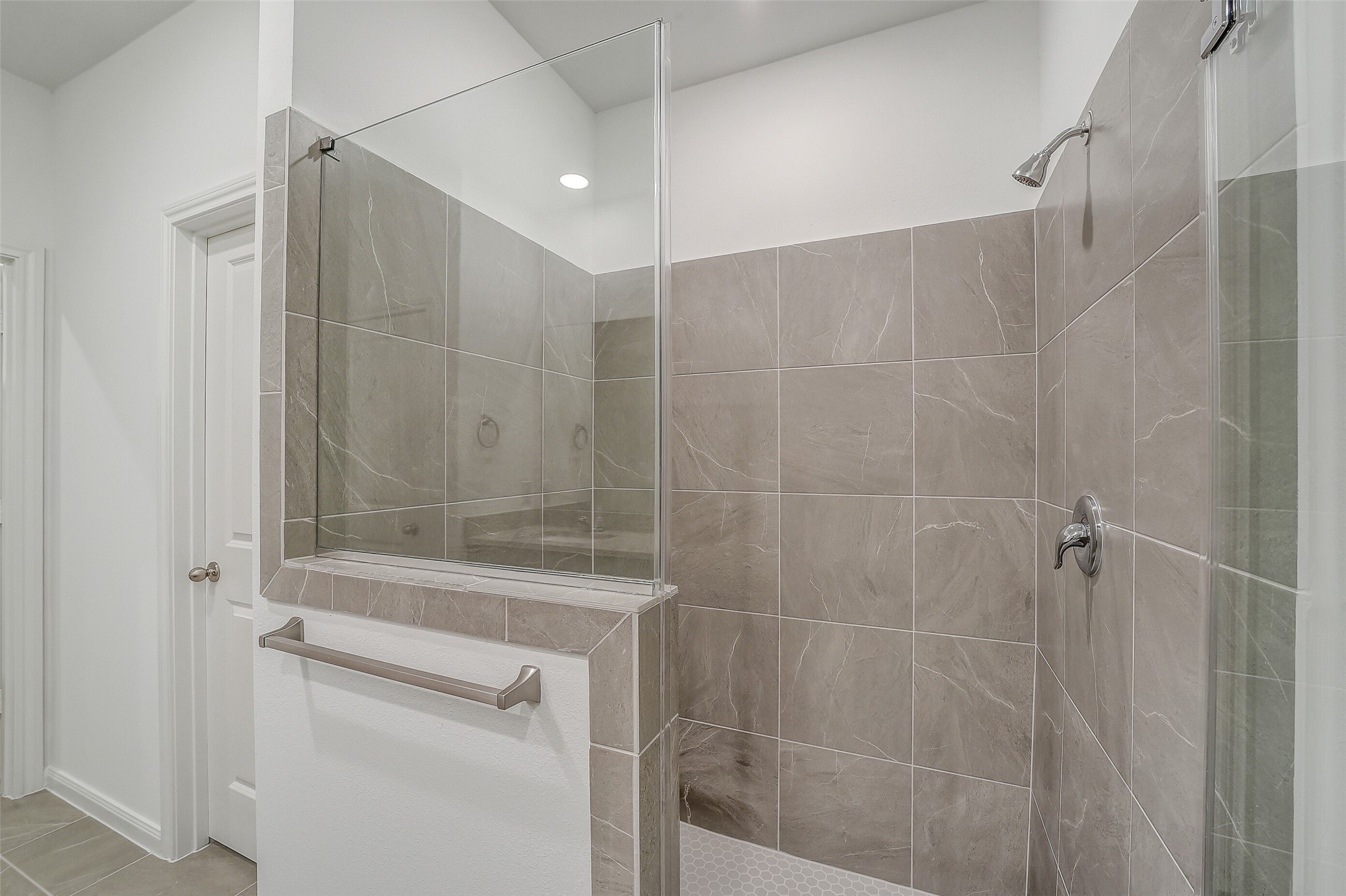 11931 Pondwood Drive Property Photo 15