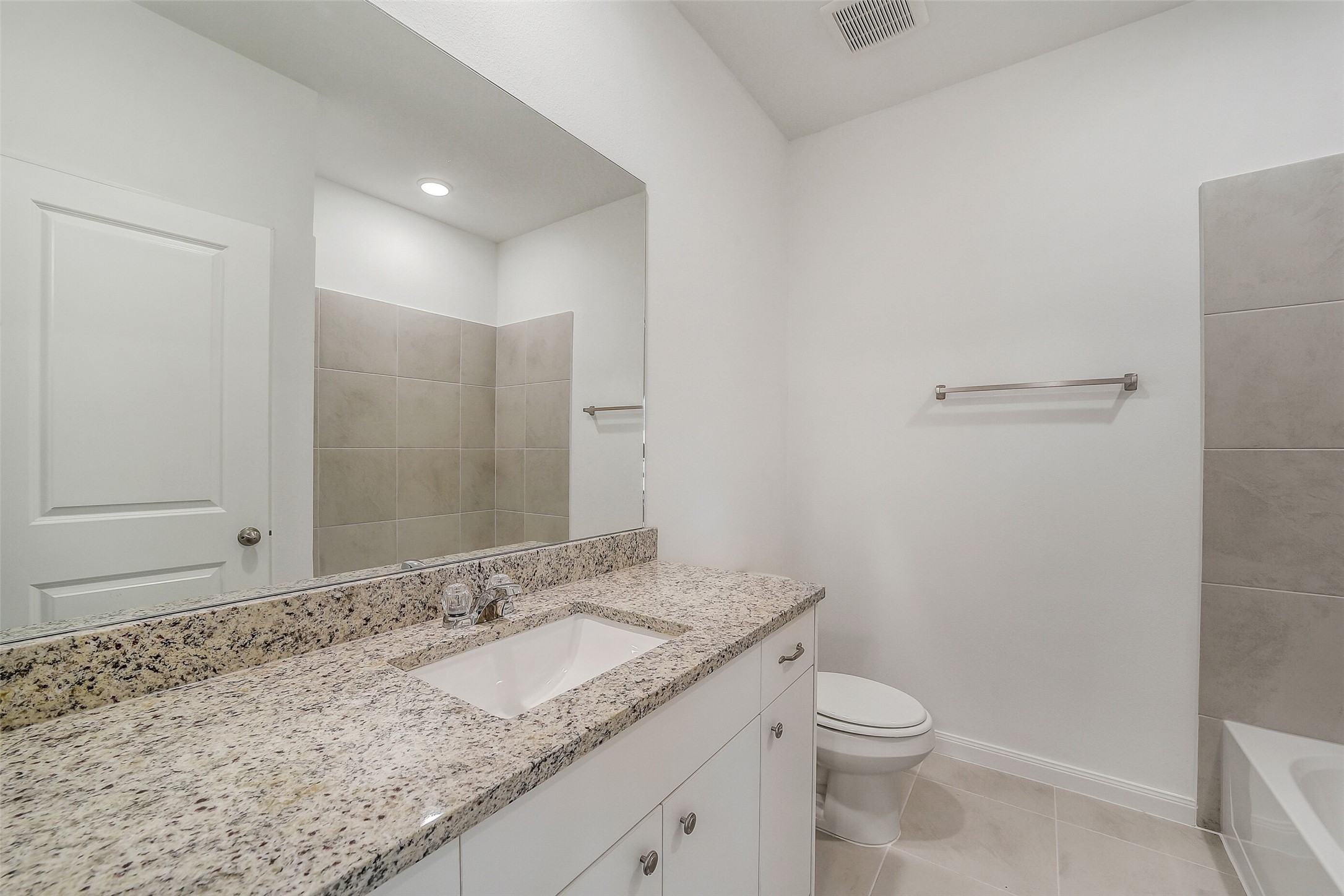 11931 Pondwood Drive Property Photo 17