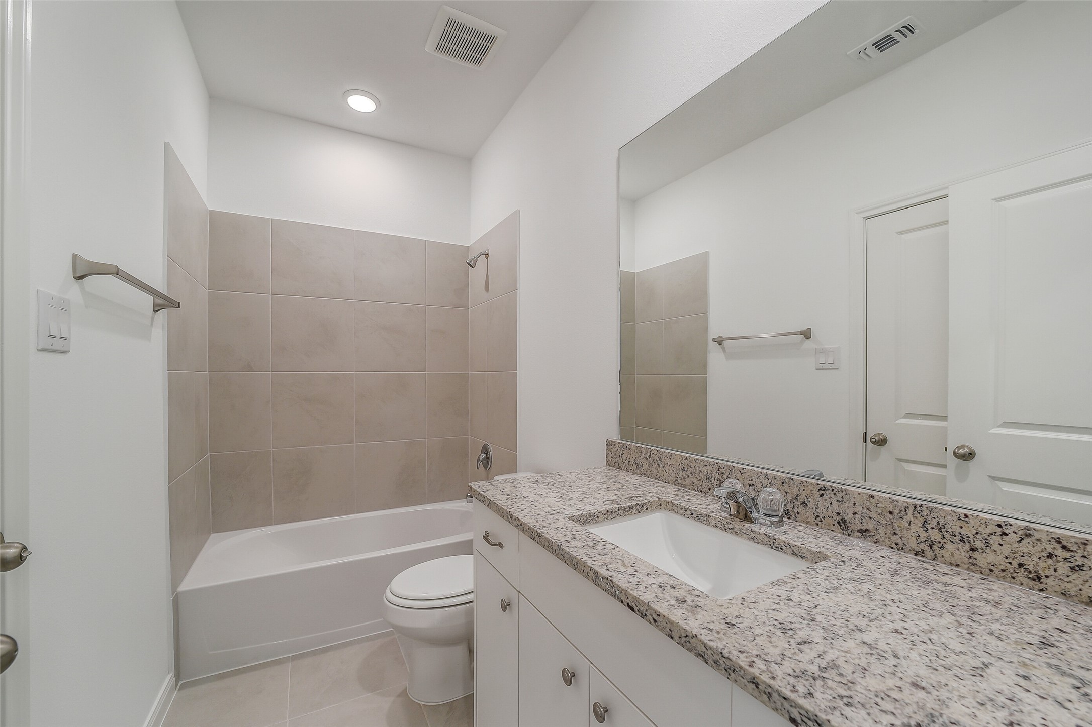 11931 Pondwood Drive Property Photo 19