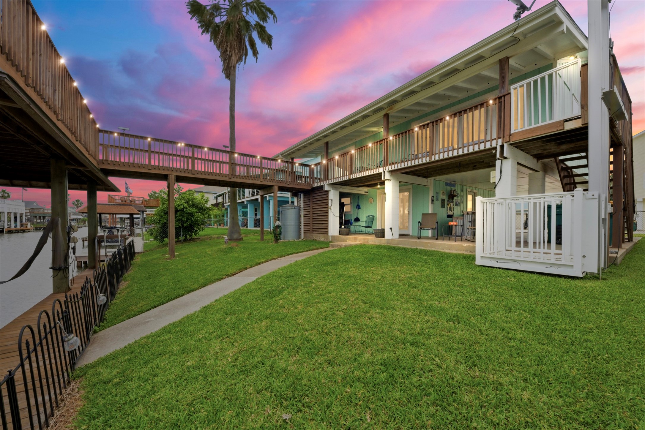 2 S Sandpiper Street Property Photo 23