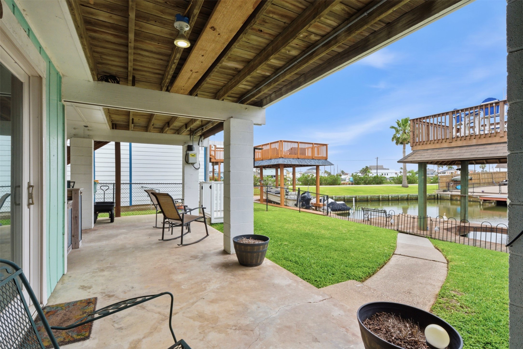 2 S Sandpiper Street Property Photo 34