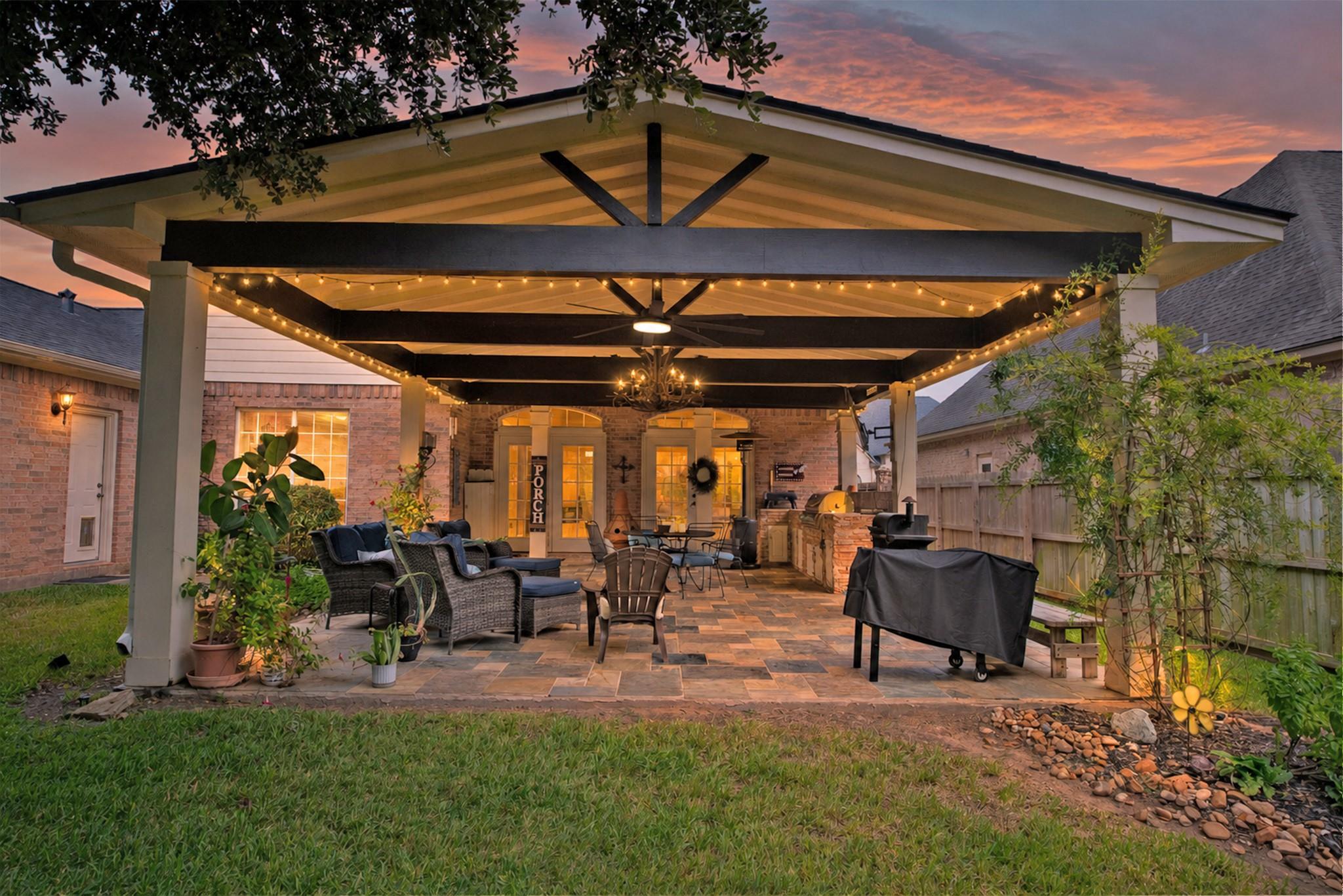 204 Arrowhead Drive, Lake Jackson Tx 77566 Property Photo 31