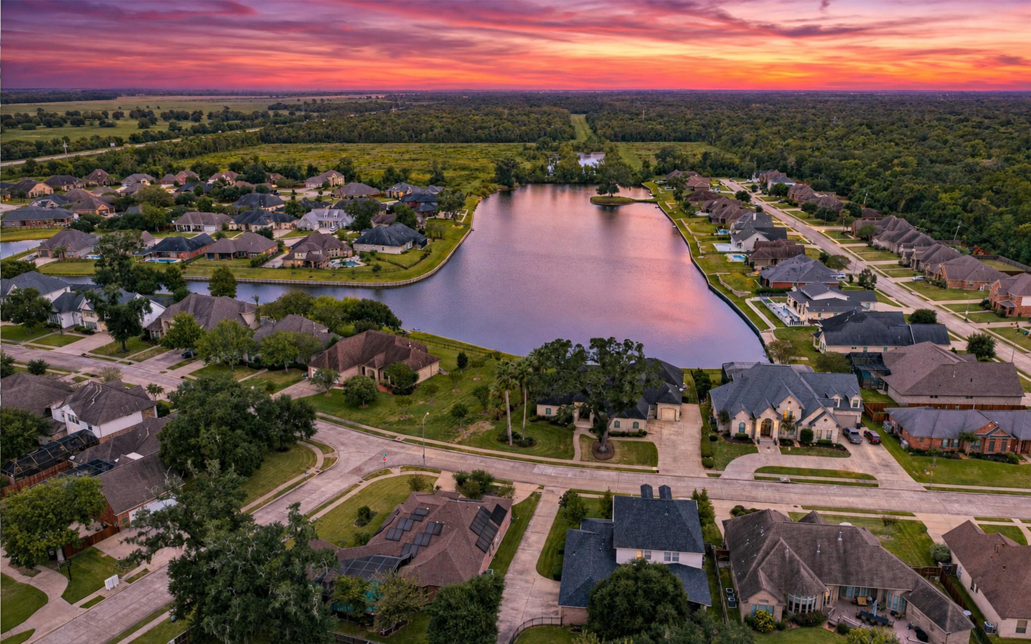 204 Arrowhead Drive, Lake Jackson Tx 77566 Property Photo 41