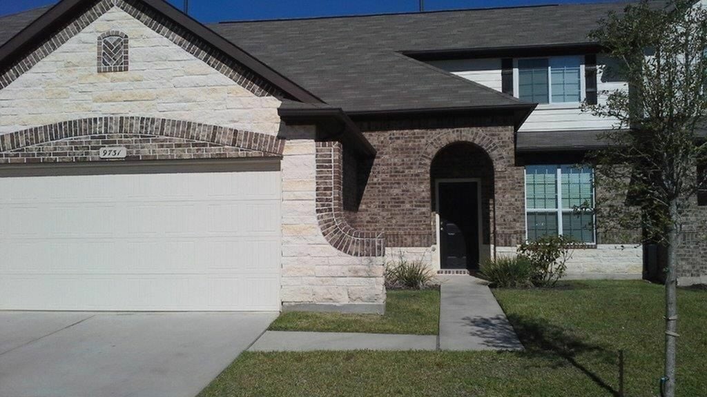 9731 Caprice Court Property Photo 13
