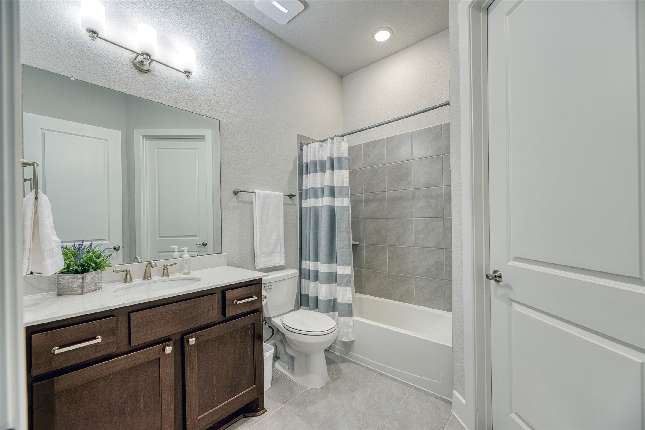 5606 Water Terrace Lane Property Photo 32