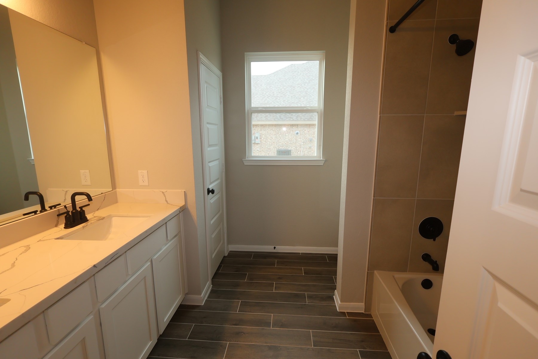 6903 Allens Landing Property Photo 16