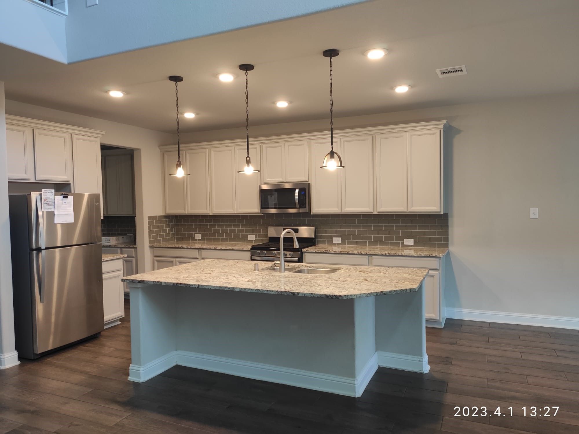 24210 Ivory Sunset Lane Property Photo 5