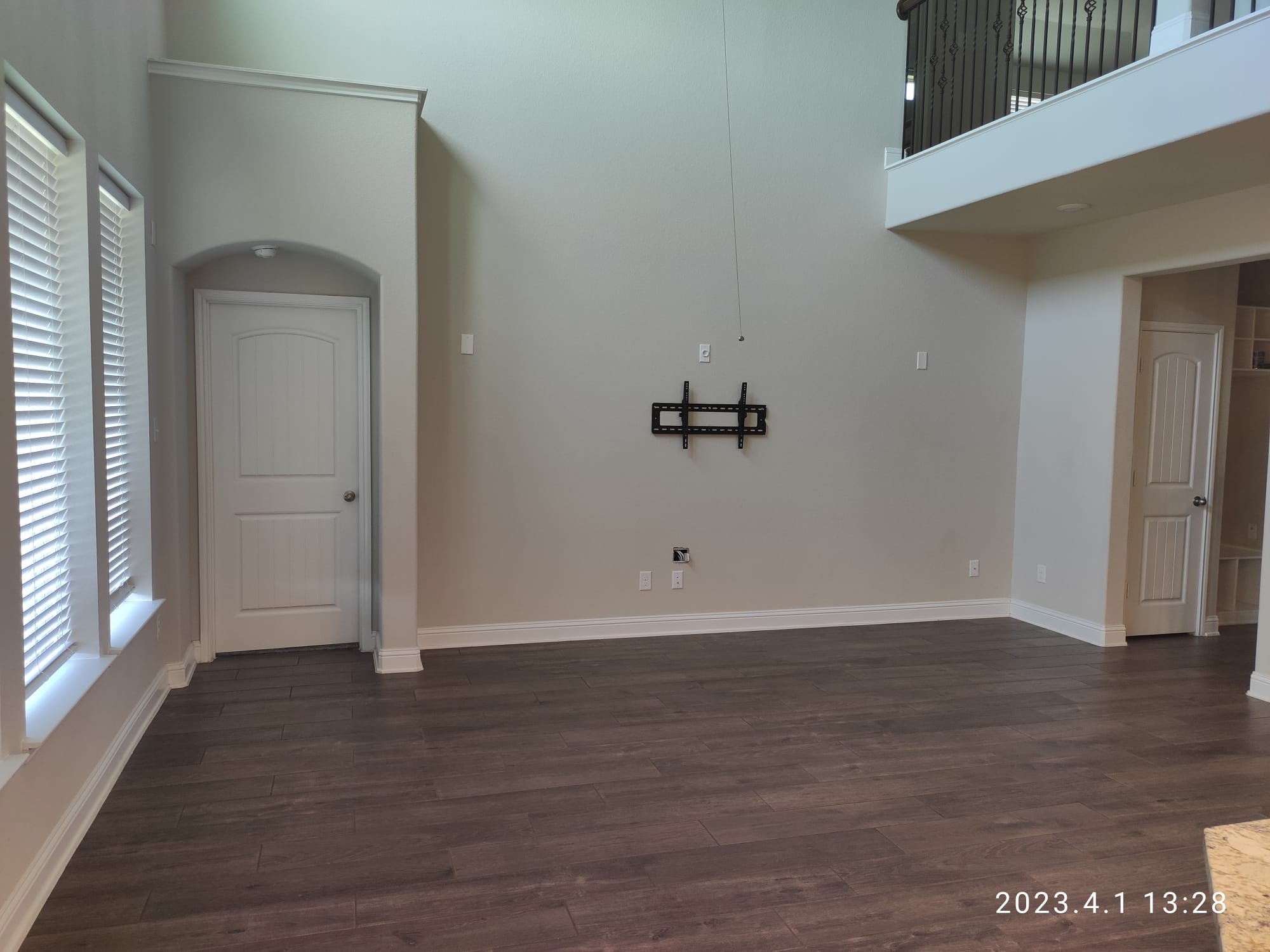 24210 Ivory Sunset Lane Property Photo 9