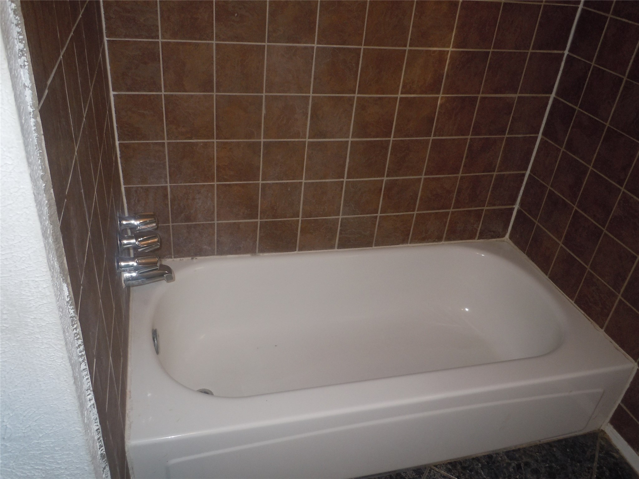 5422 Thrush Drive Property Photo 4