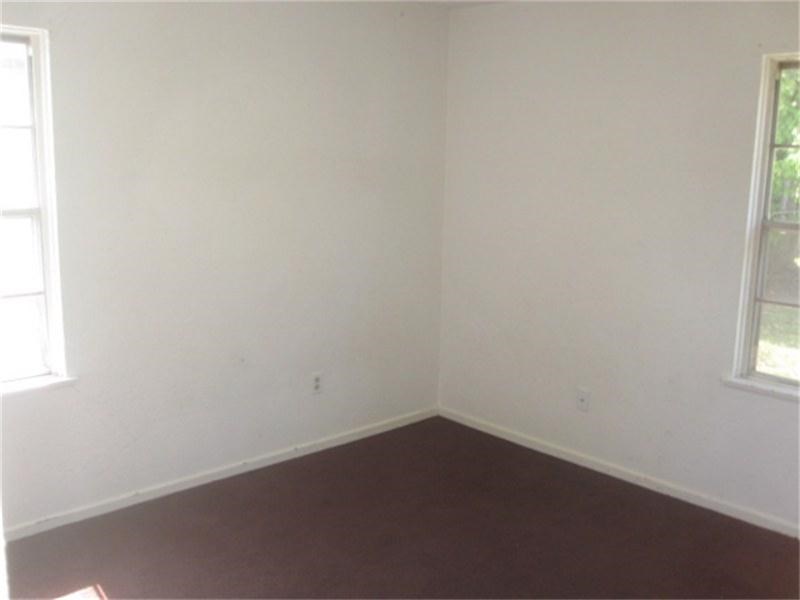 5422 Thrush Drive Property Photo 7