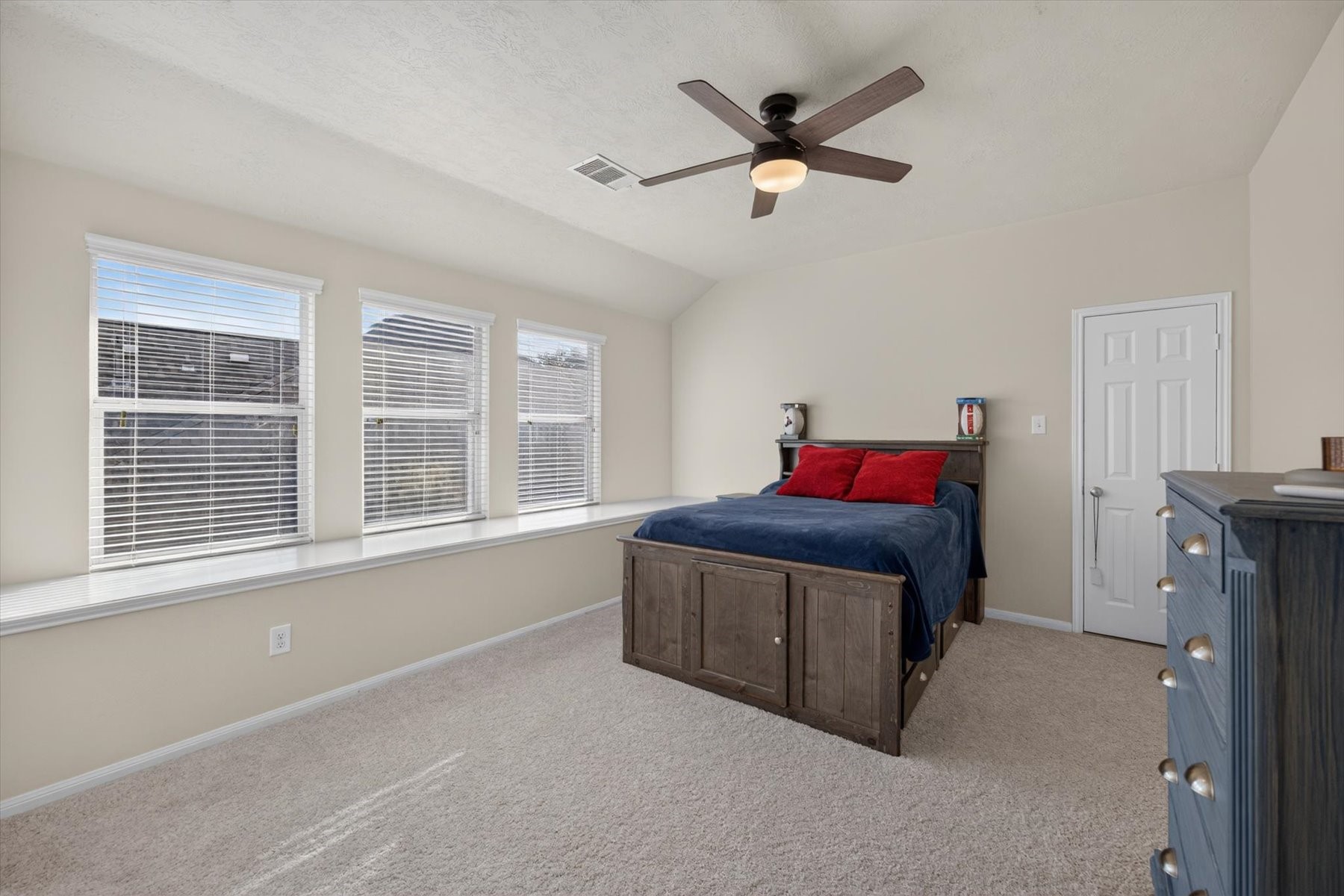 26303 Landover Hills Lane Property Photo 29