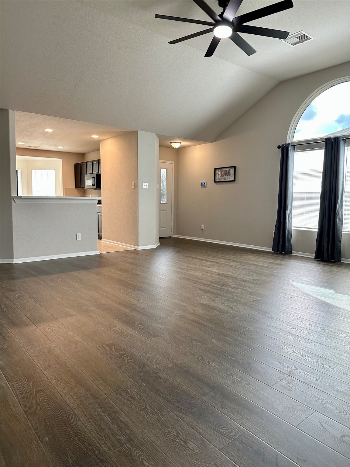 2626 Ridgeback Drive Property Photo 6