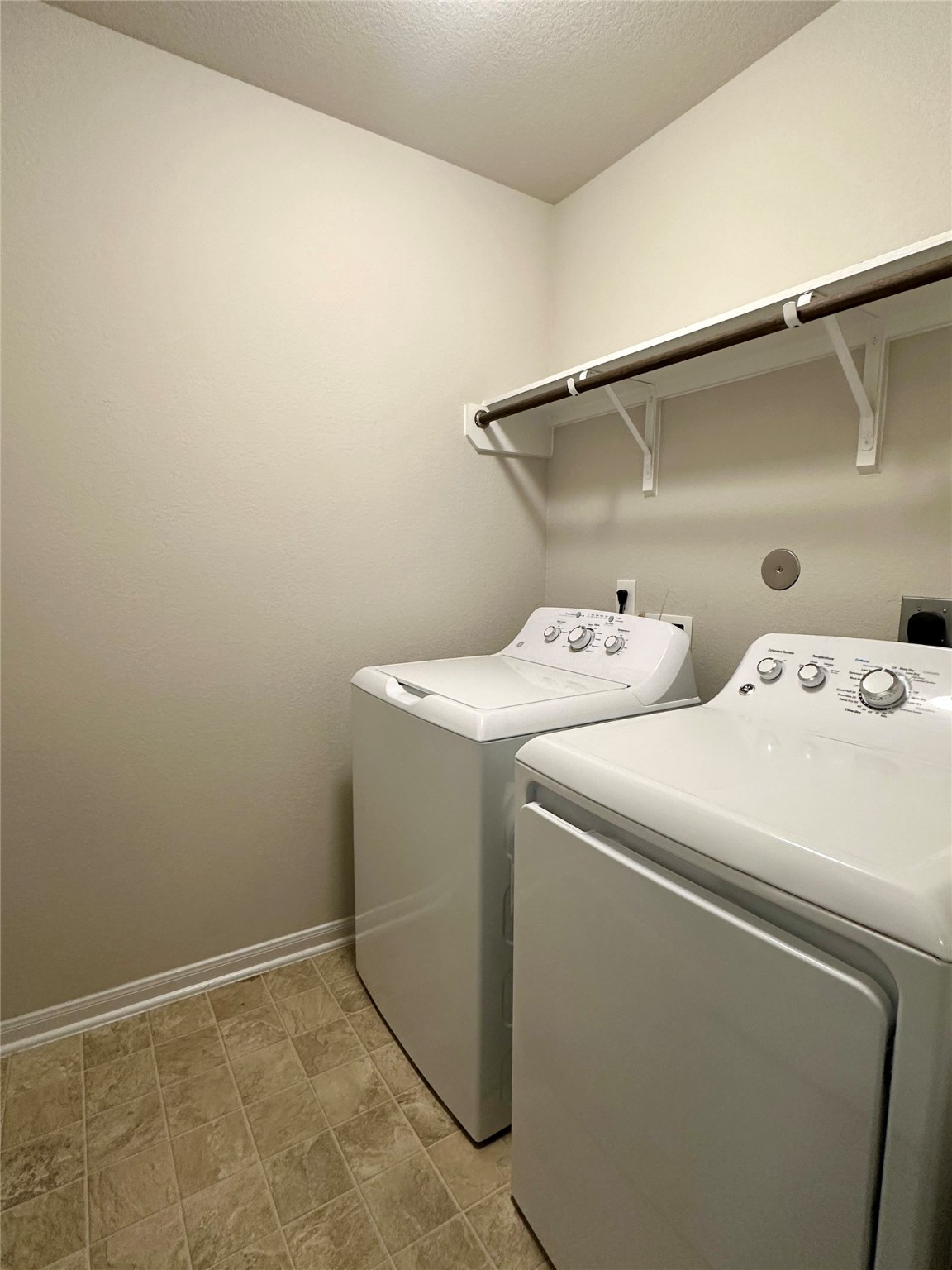 2626 Ridgeback Drive Property Photo 18