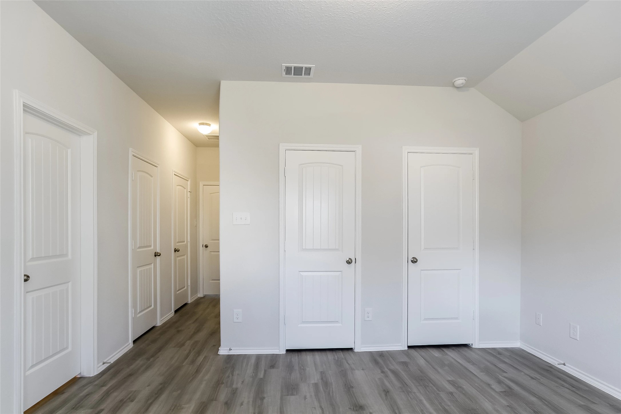 22395 Dominguez Drive Property Photo 7