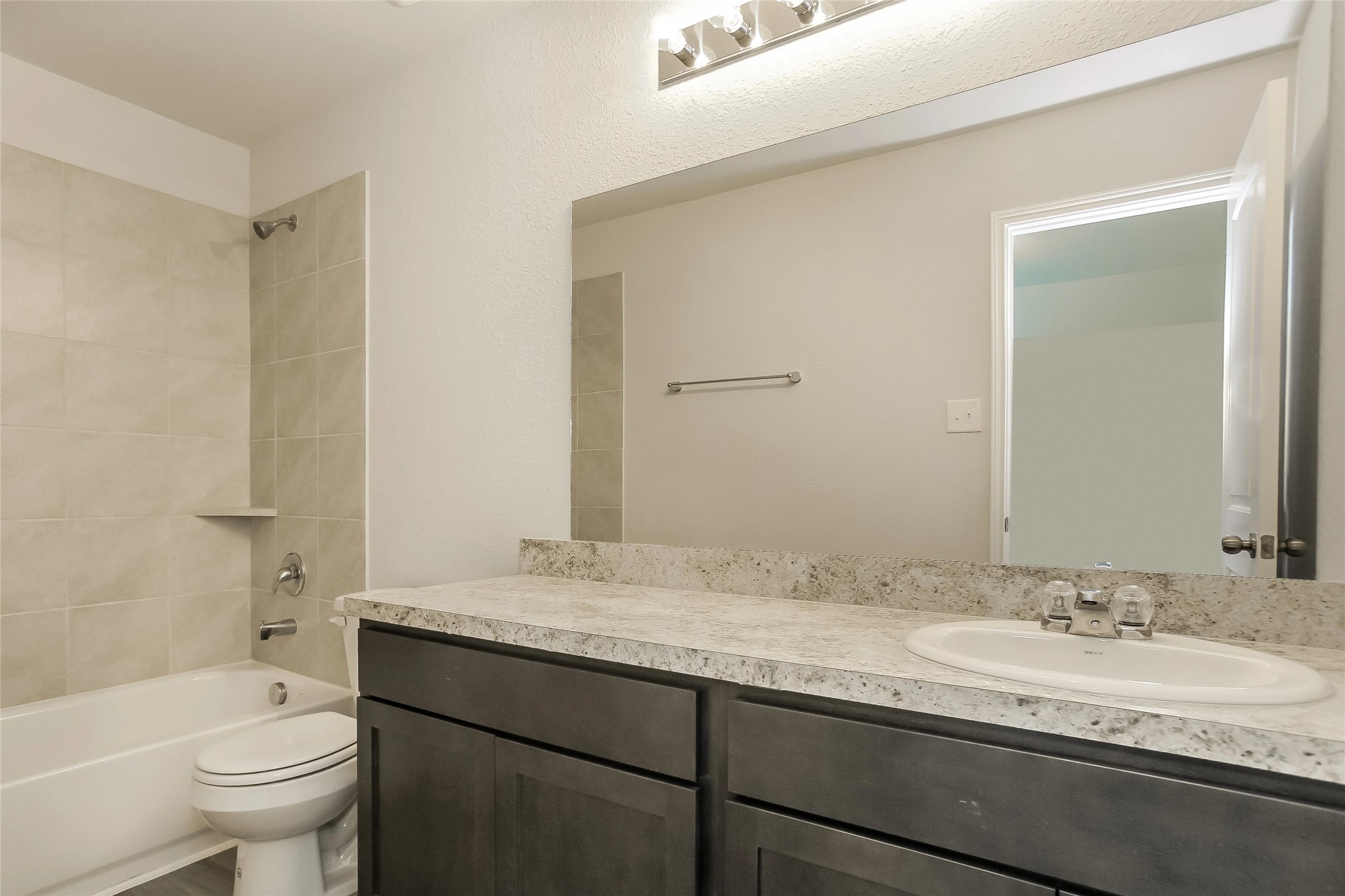 22395 Dominguez Drive Property Photo 13