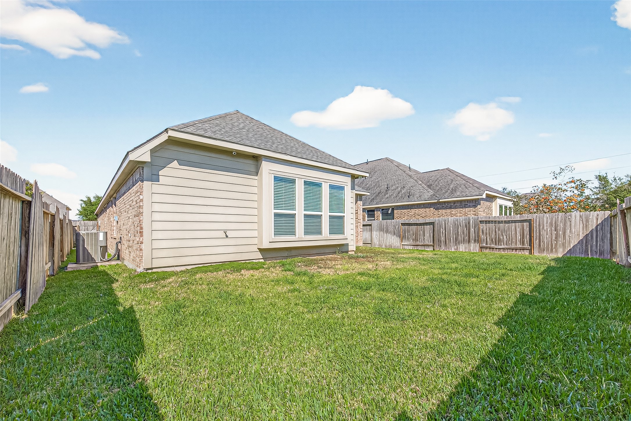 19707 Lakeside Pointe Court Property Photo 28