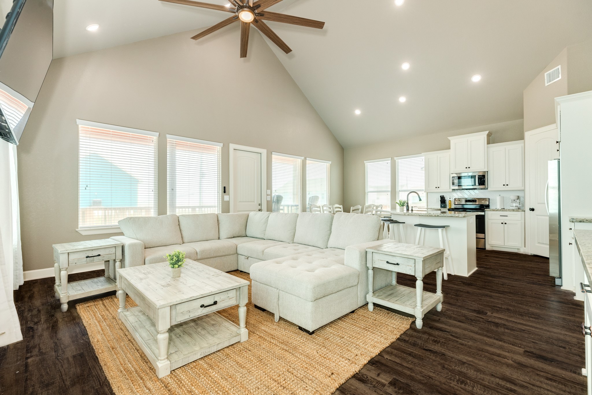 4820 Bluewater Property Photo 8