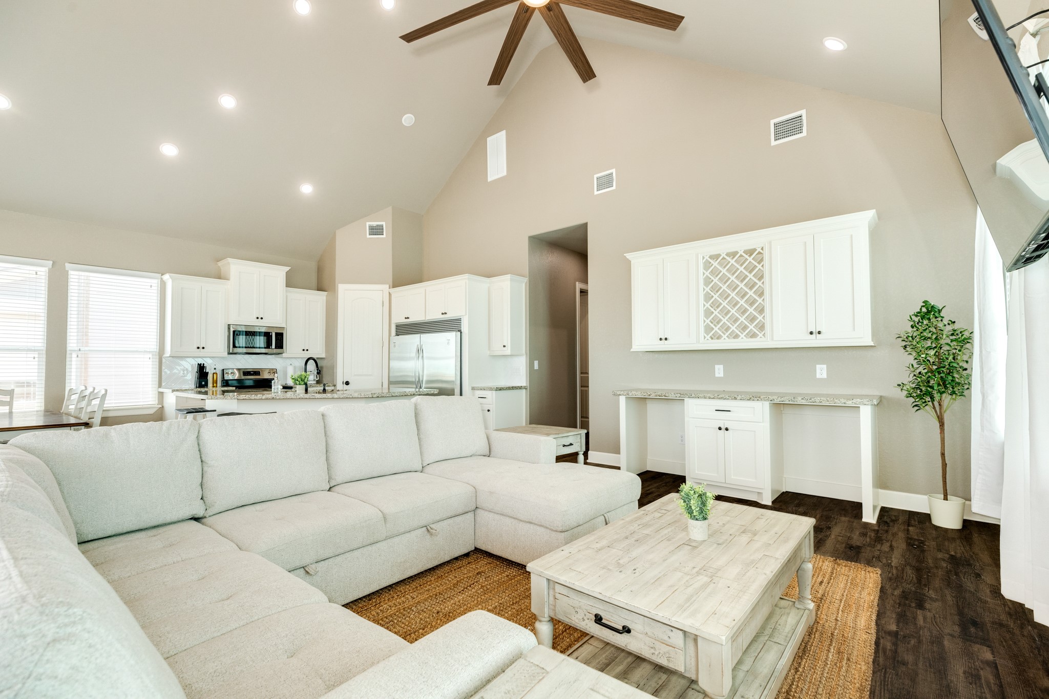 4820 Bluewater Property Photo 10