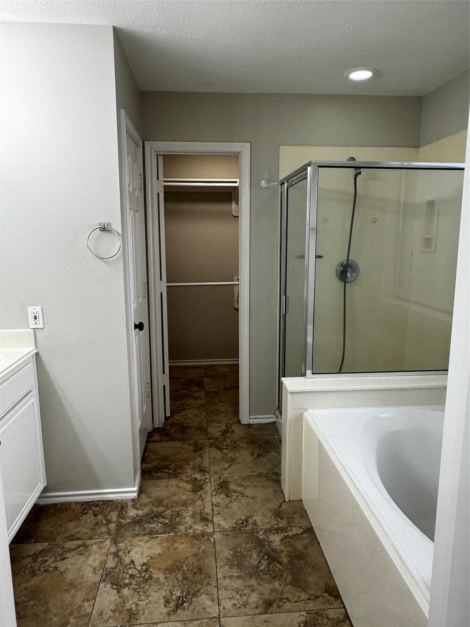 18614 Timbers Dr Drive Property Photo 13