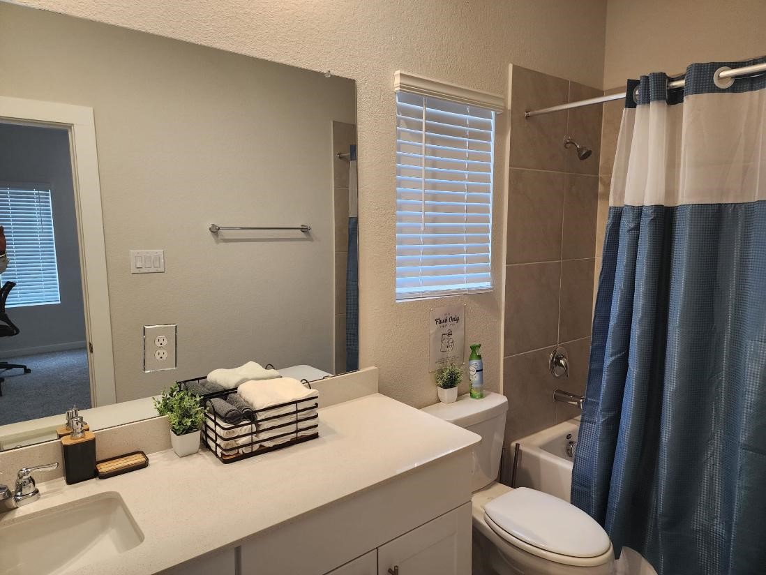 1520 Red Acer Drive Property Photo 8