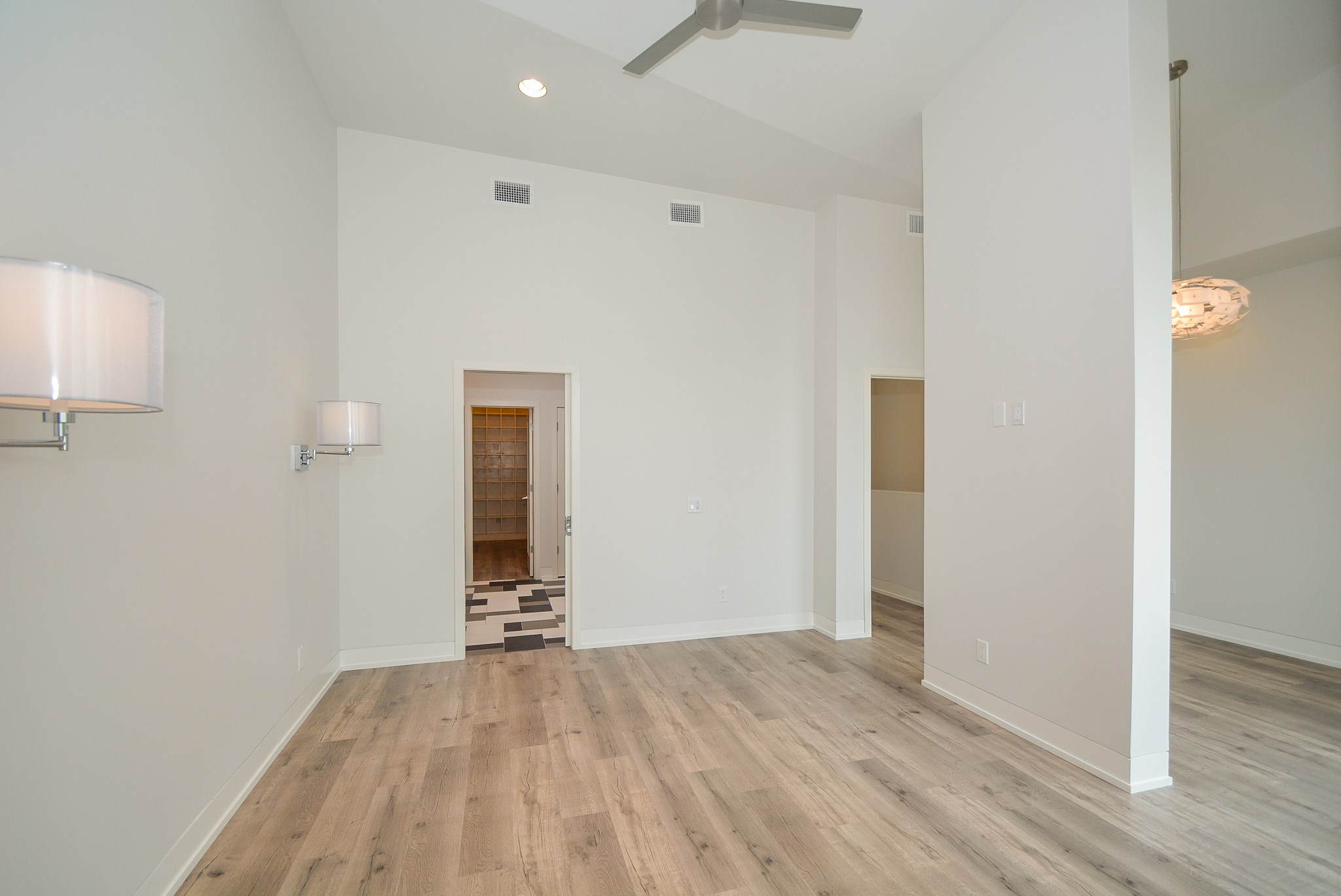 1905 Oakdale Street Property Photo 26