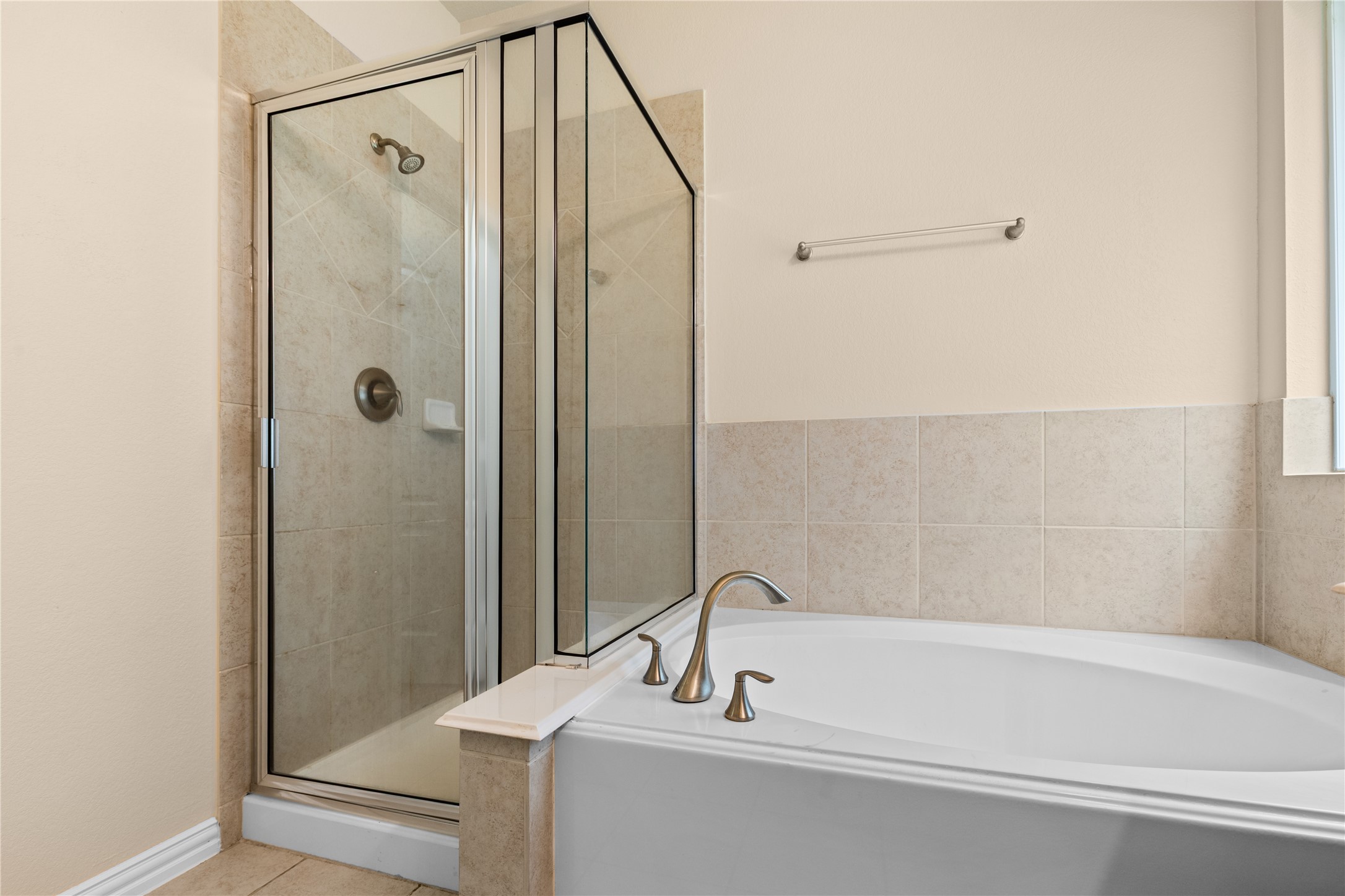 22810 Highland Bluff Lane Property Photo 16