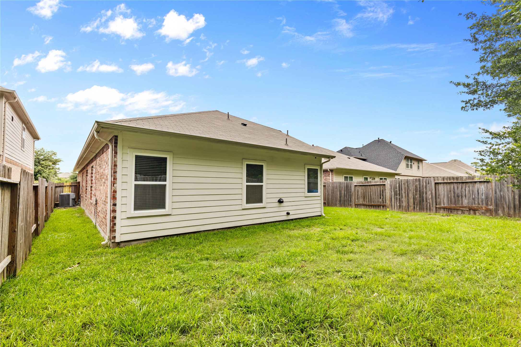 22810 Highland Bluff Lane Property Photo 22
