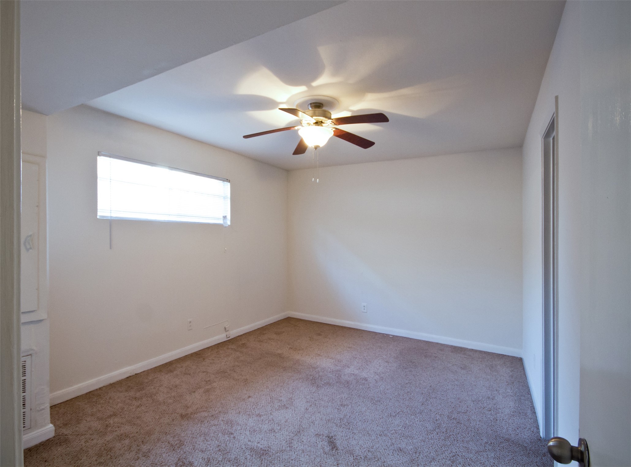 918 Heights Boulevard 18 Property Photo 6