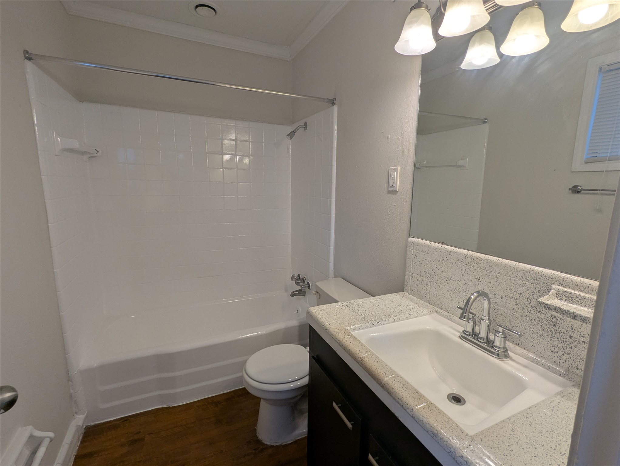 918 Heights Boulevard 18 Property Photo 8