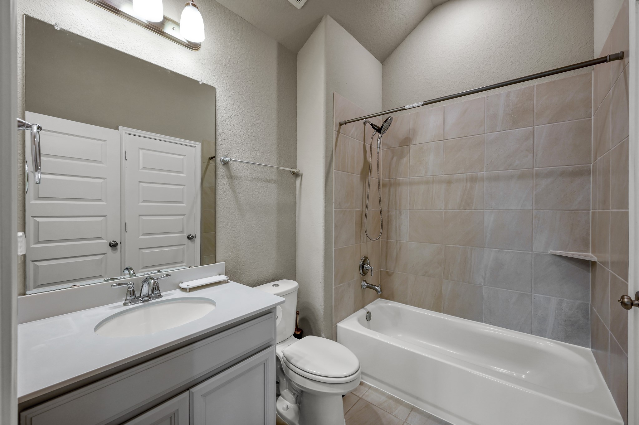 17868 Hanson Ridge Court Property Photo 33