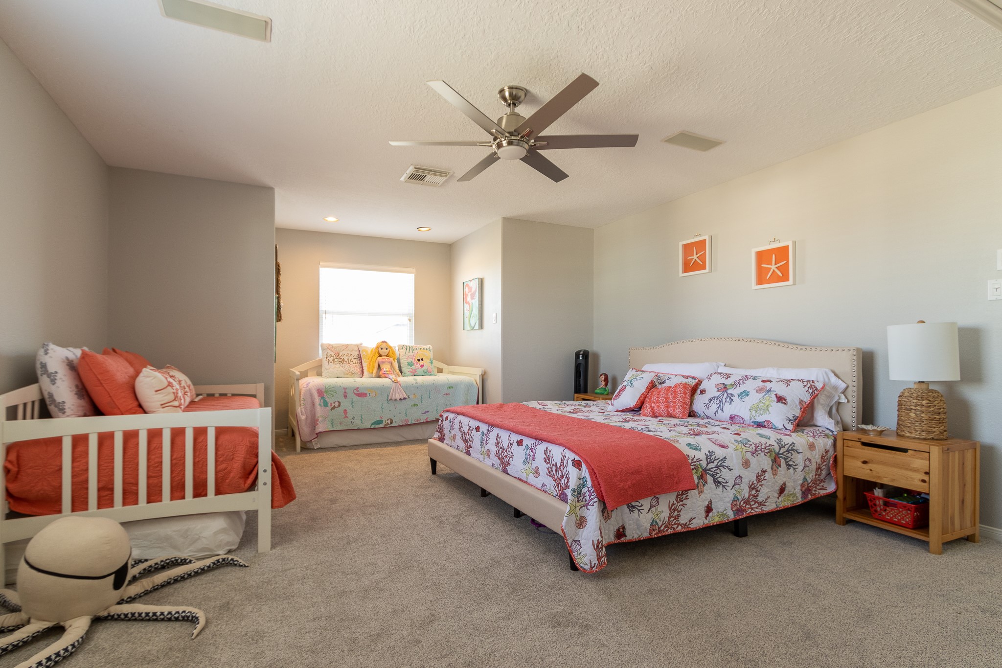 925 Tiki Drive Property Photo 16
