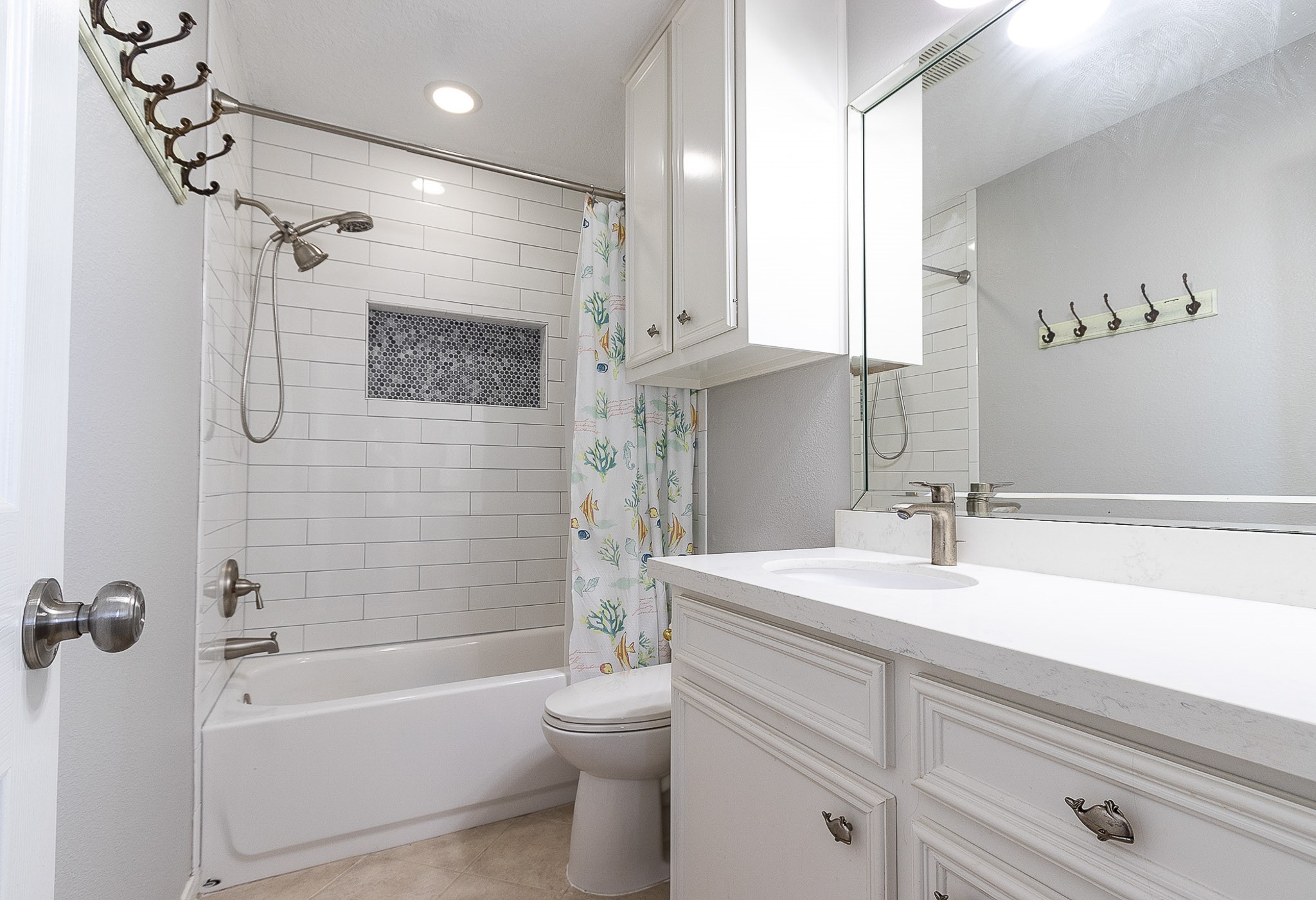 925 Tiki Drive Property Photo 17