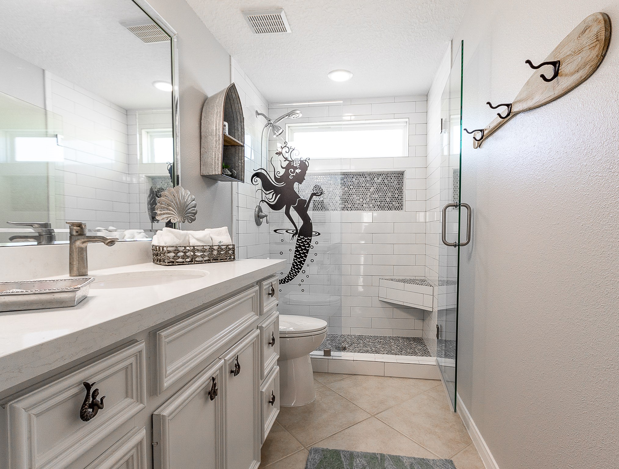 925 Tiki Drive Property Photo 22