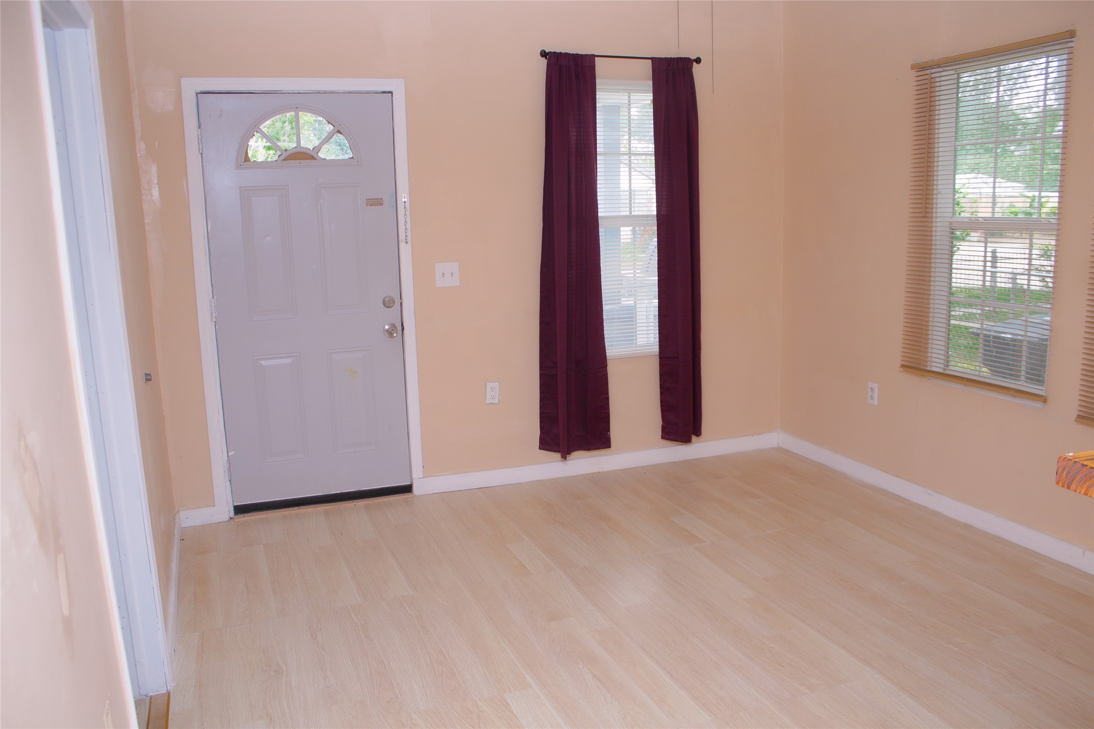 1310 4th Street Property Photo 2