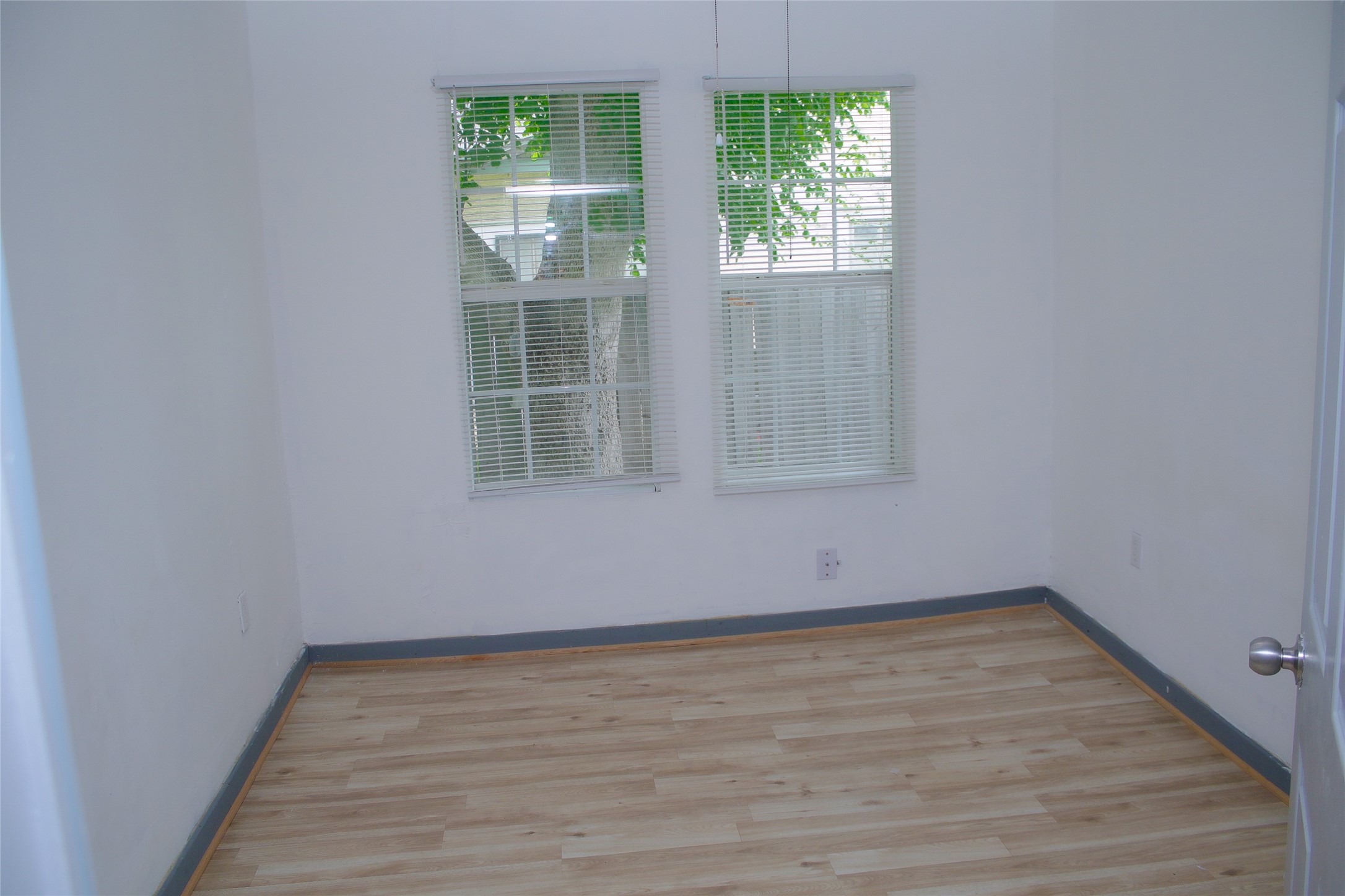 1310 4th Street Property Photo 10