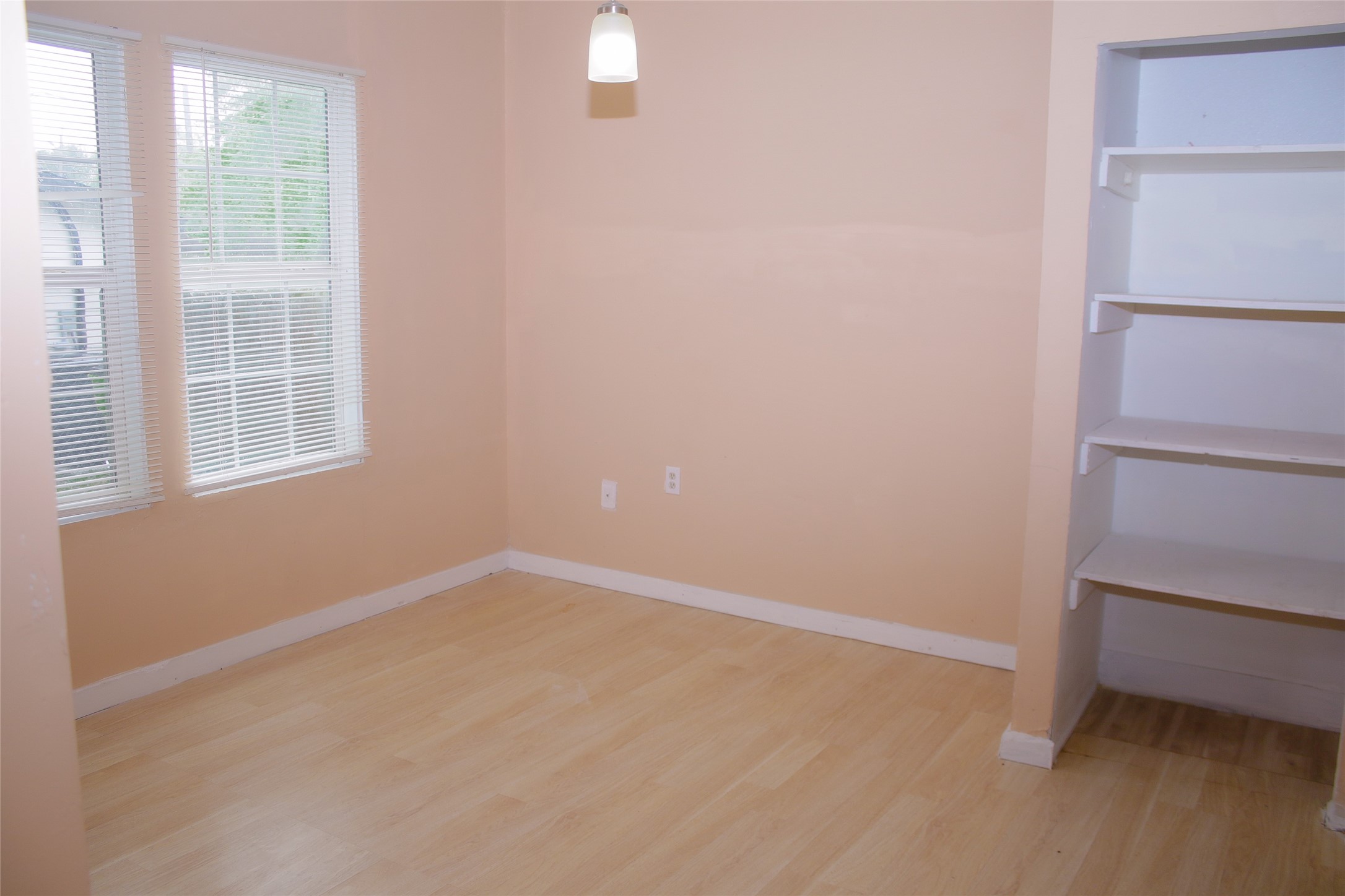 1310 4th Street Property Photo 12