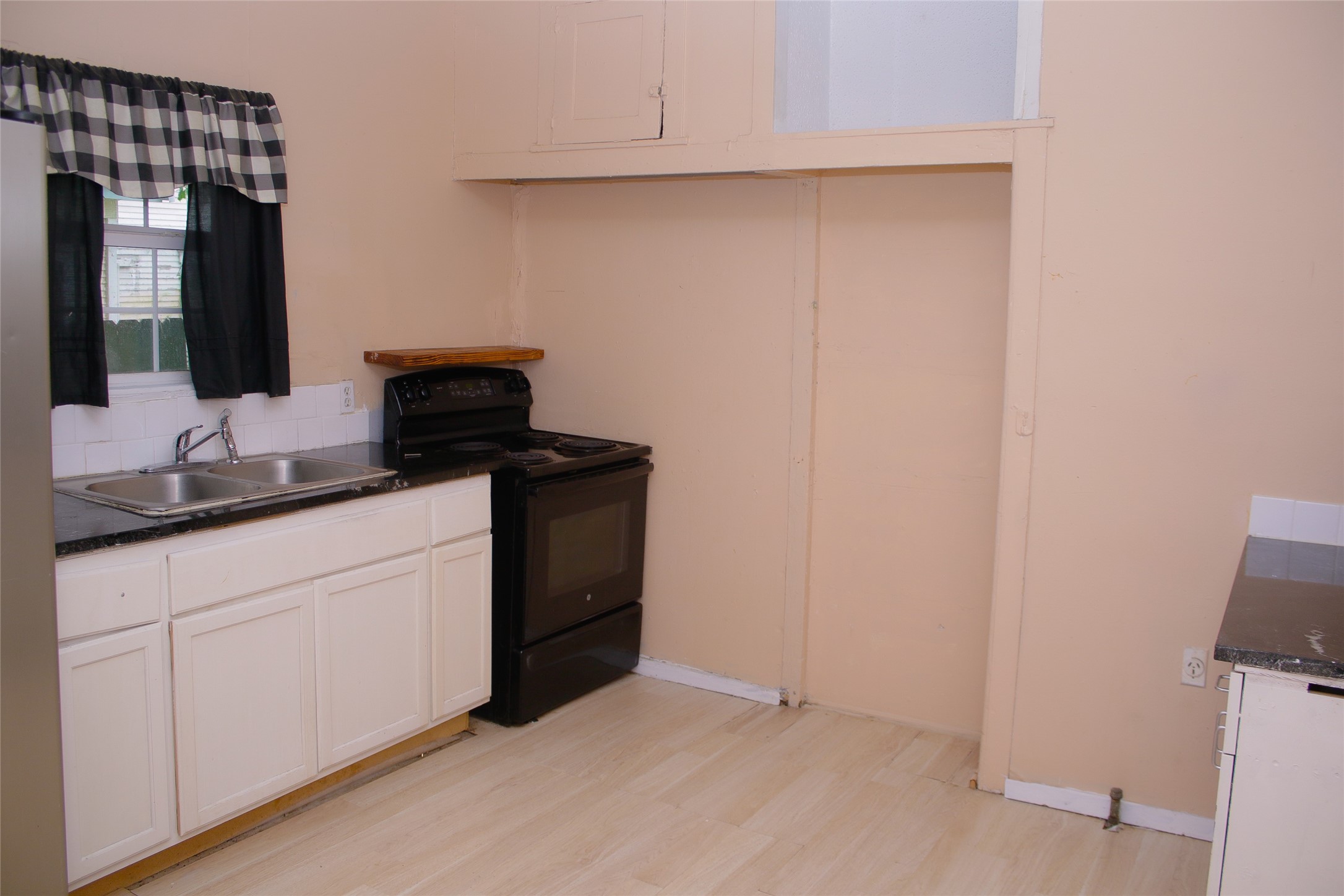 1310 4th Street Property Photo 14