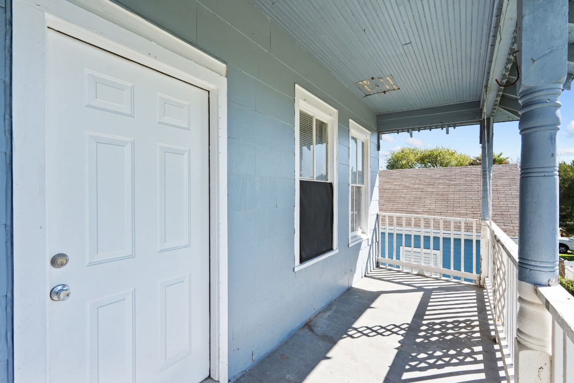 4020 Avenue O 1/2 Up Property Photo 13