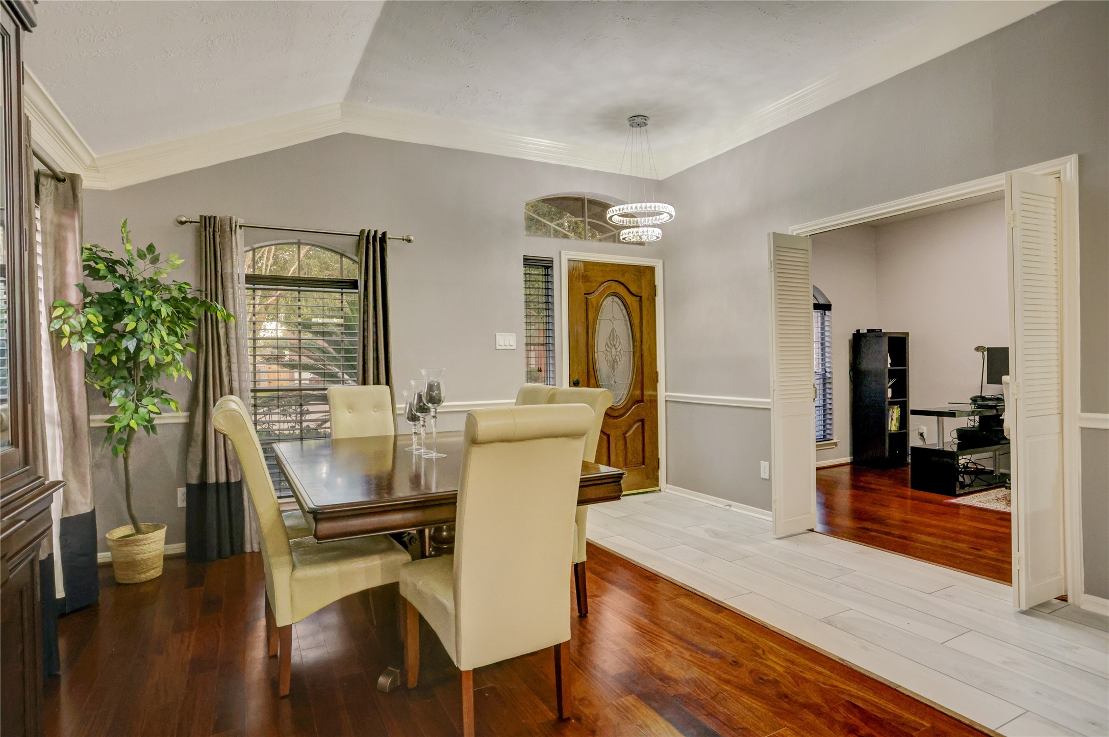 4606 Blue Rose Circle Property Photo 7